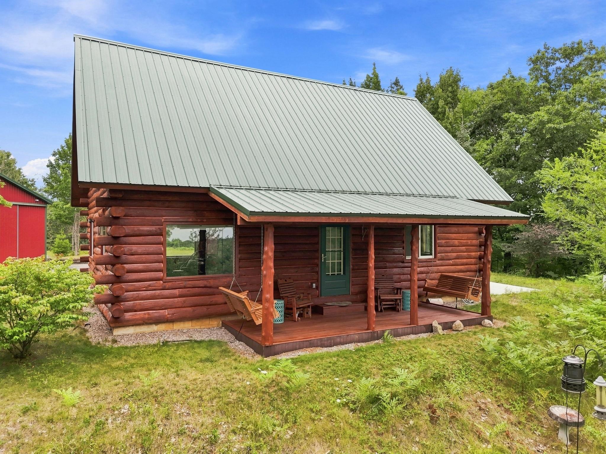 main property photo 6