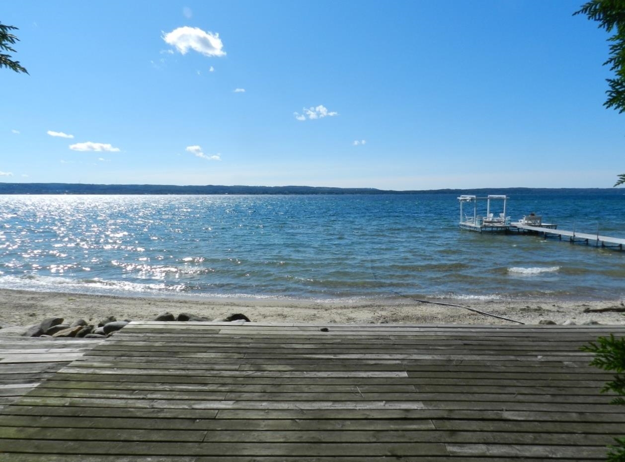 main property photo 73