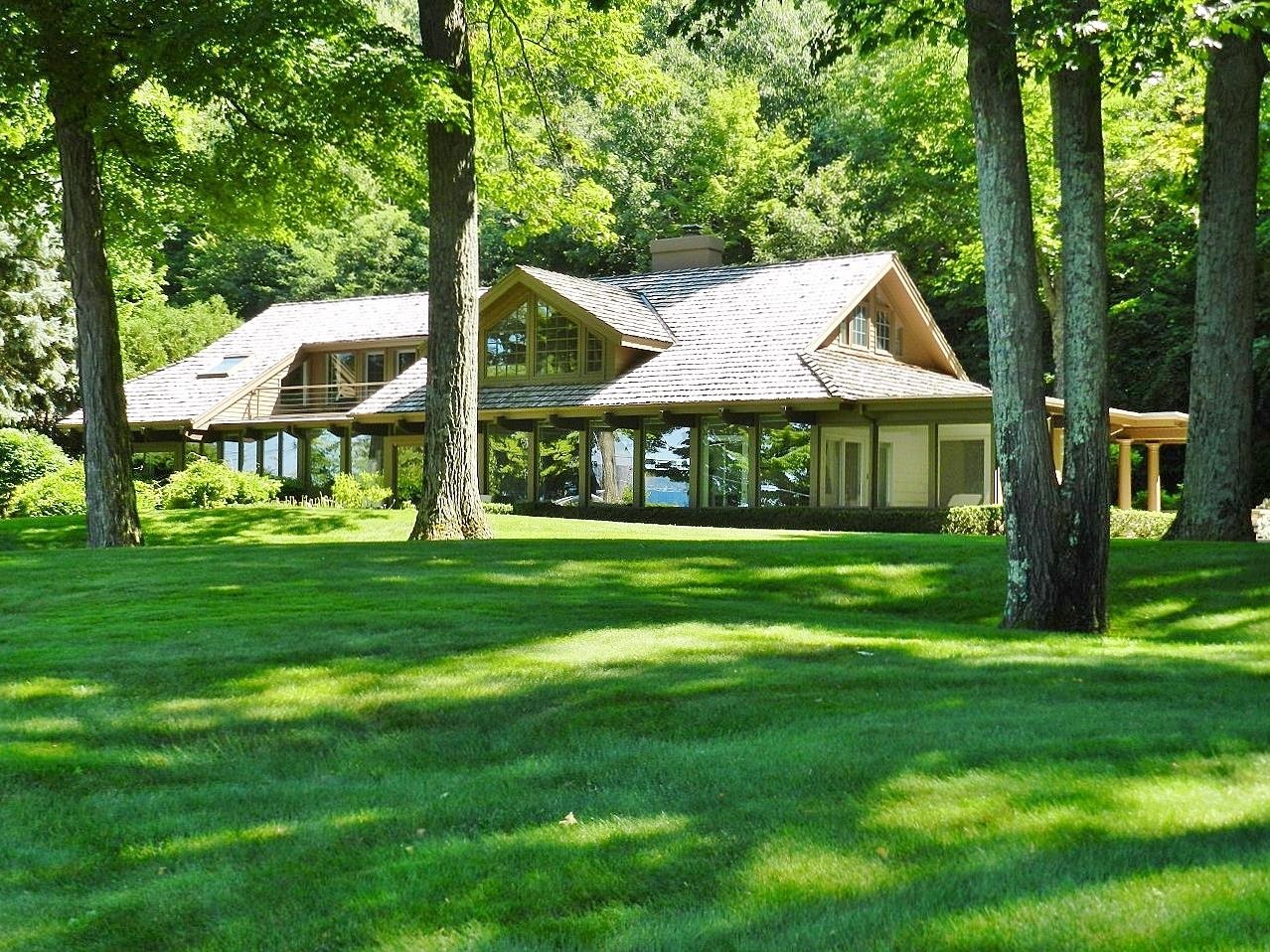main property photo 74