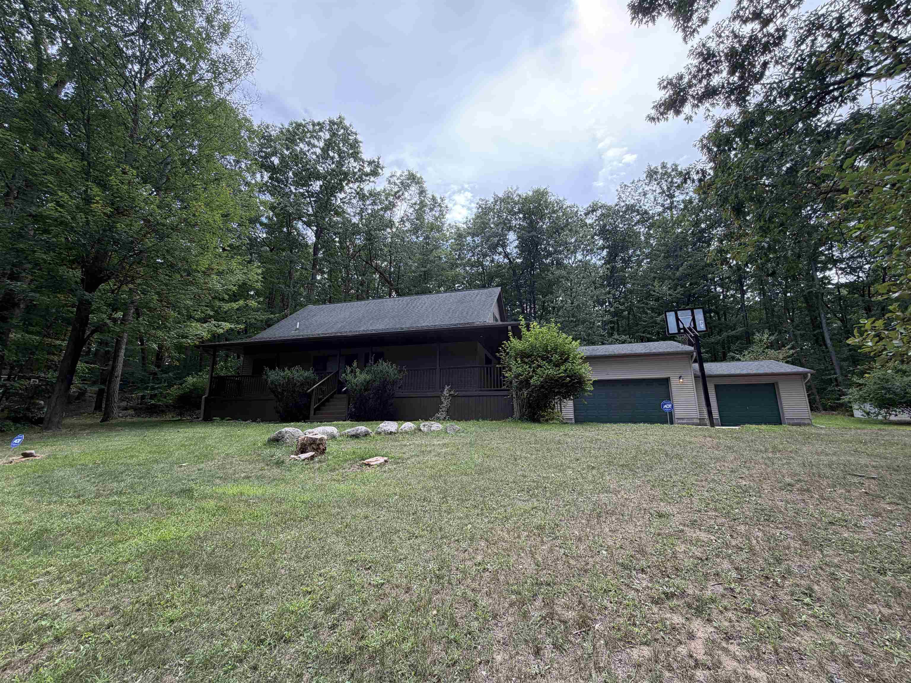 main property photo 63