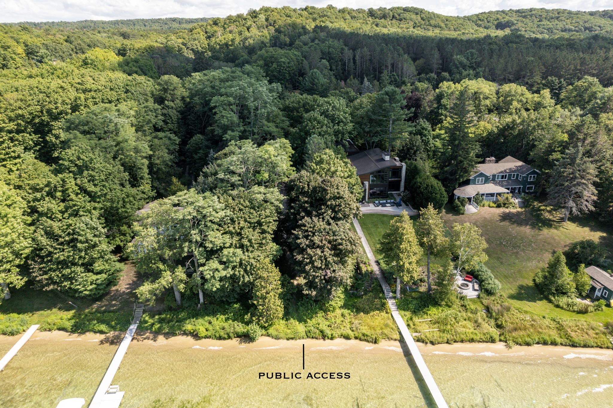 main property photo 77