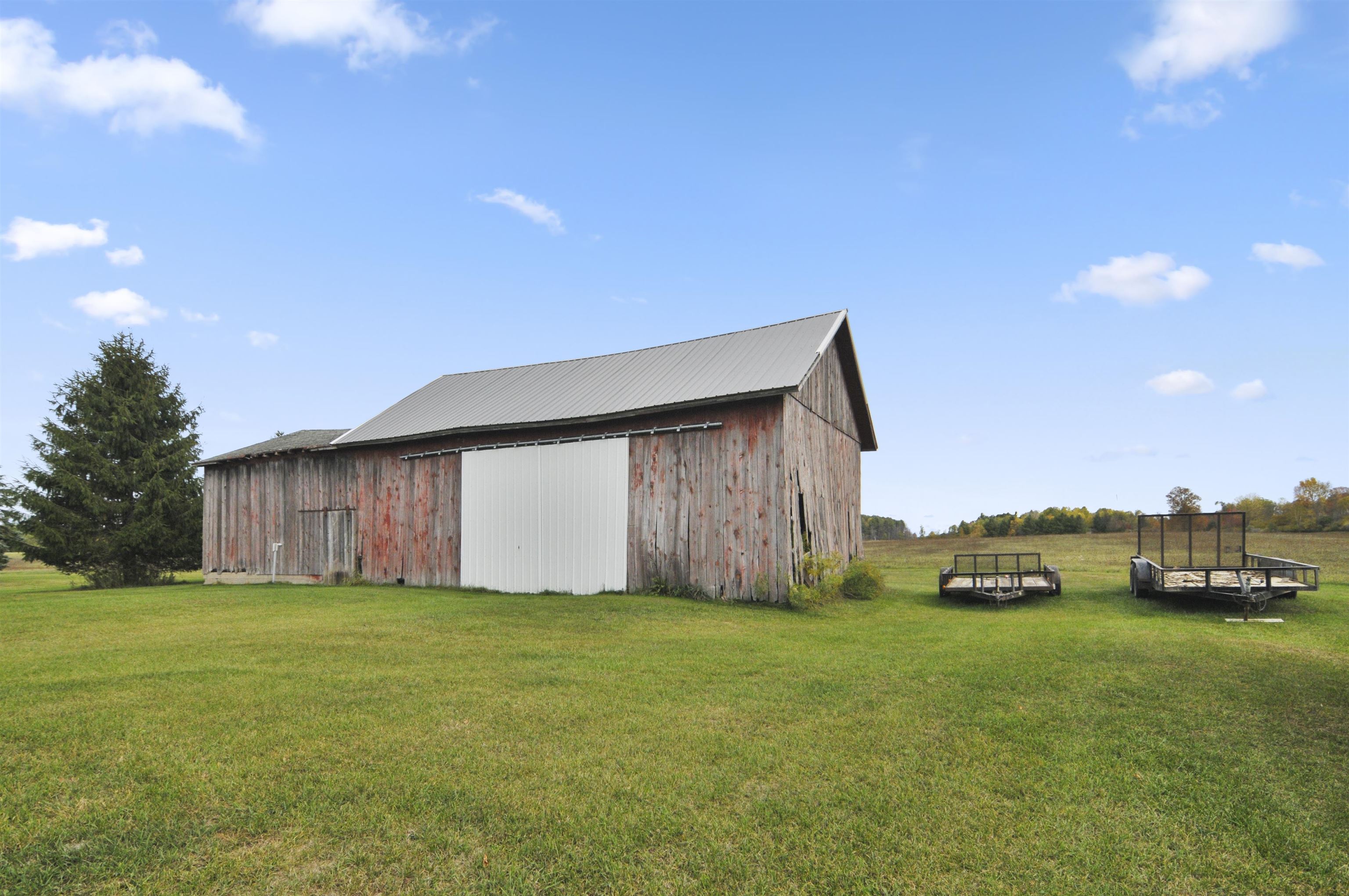 main property photo 54