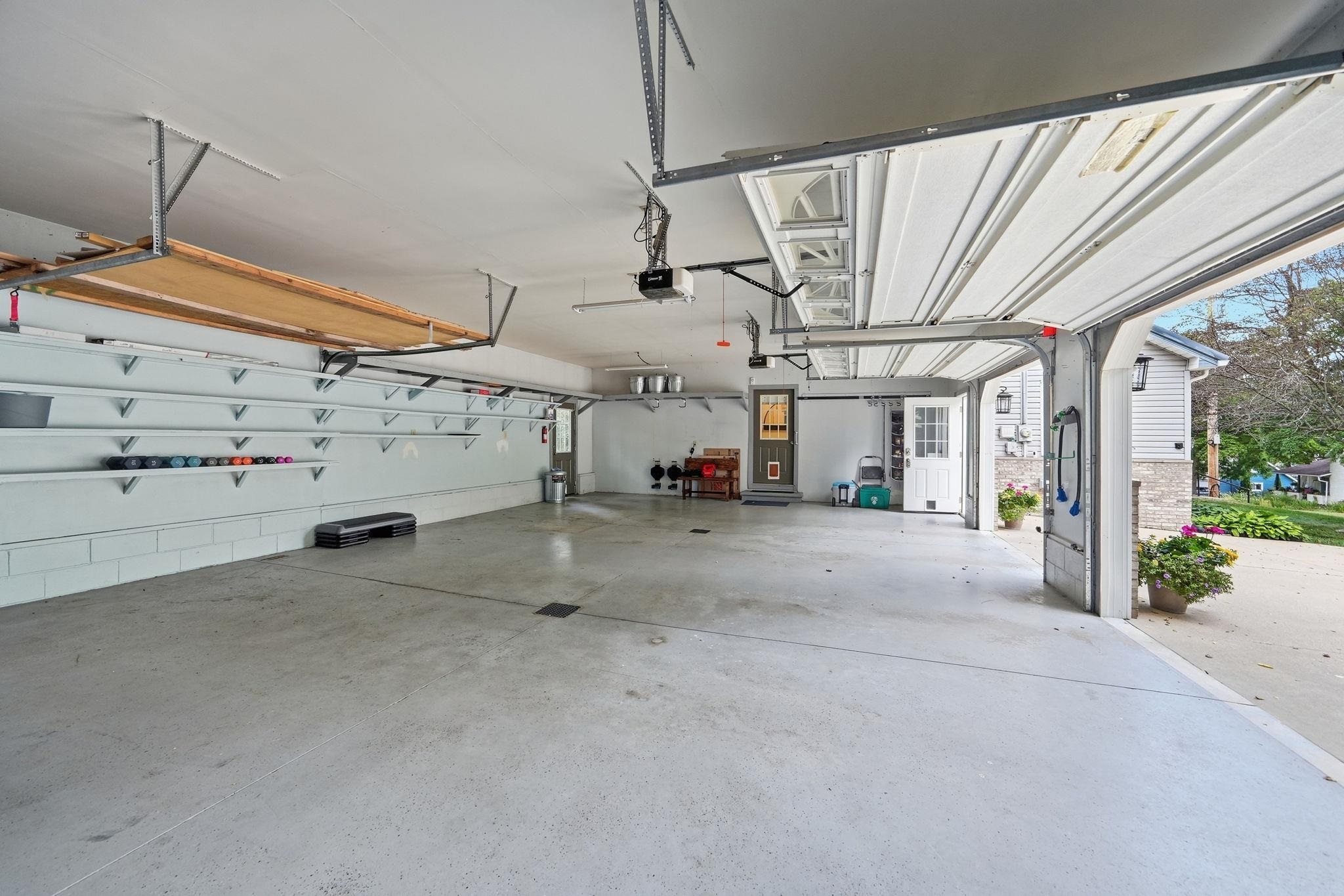main property photo 56