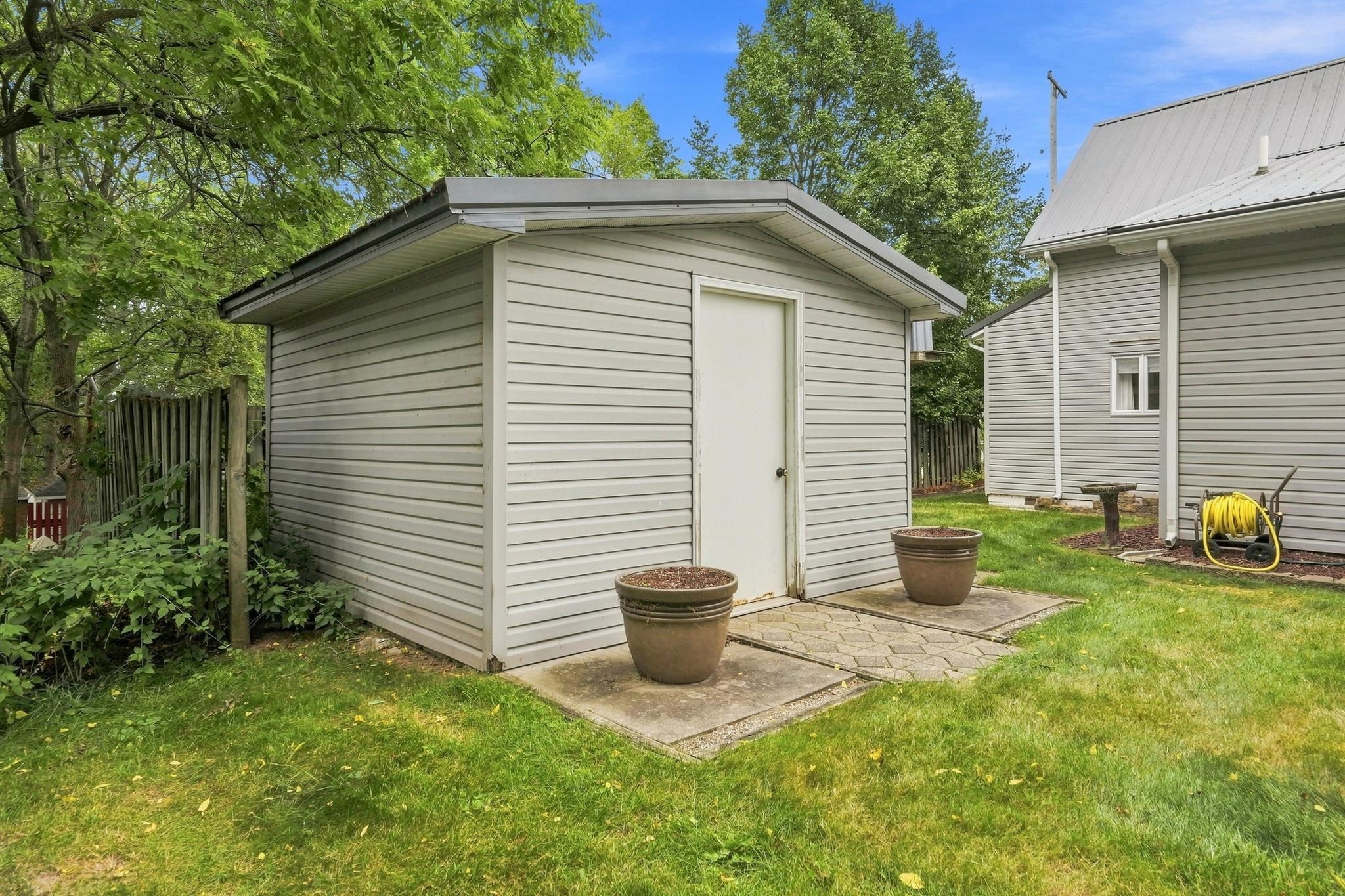 main property photo 60