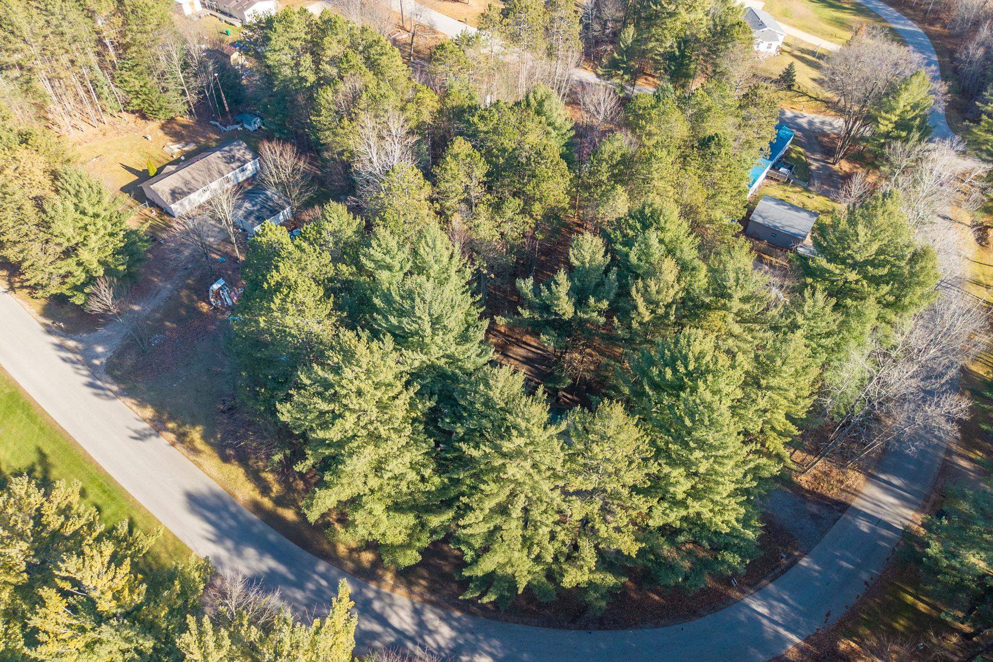 main property photo 32
