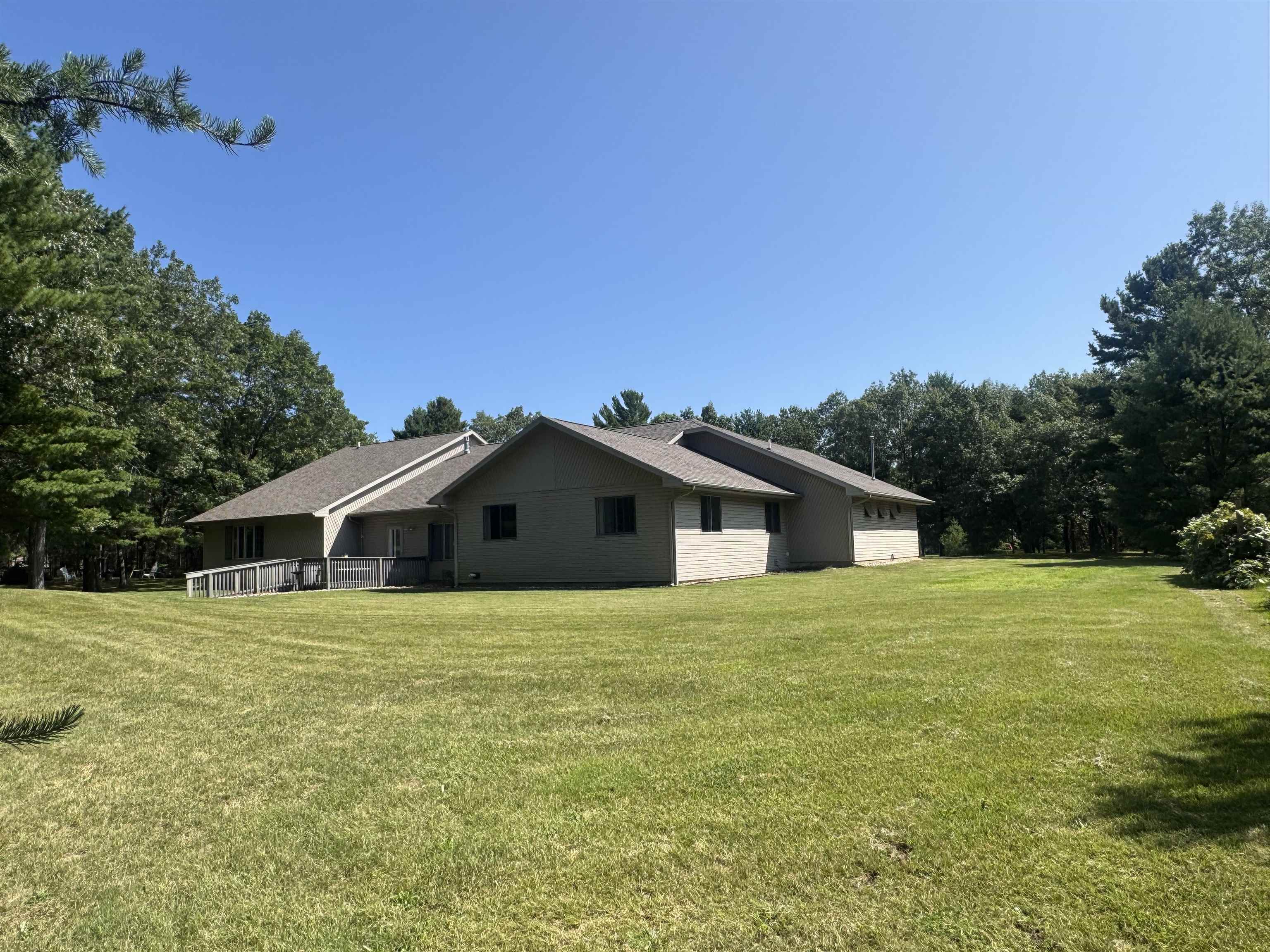 main property photo 41