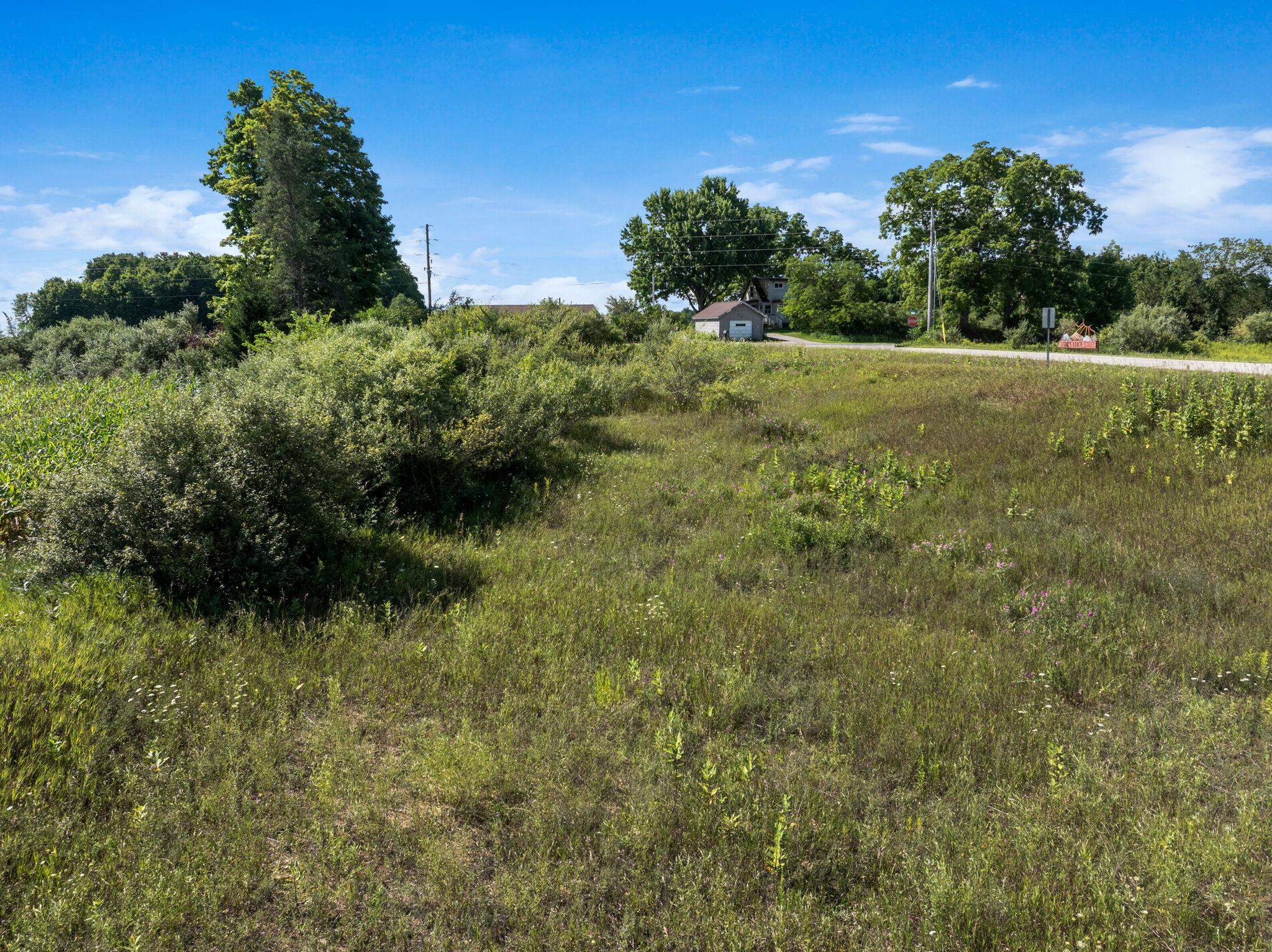 main property photo 8