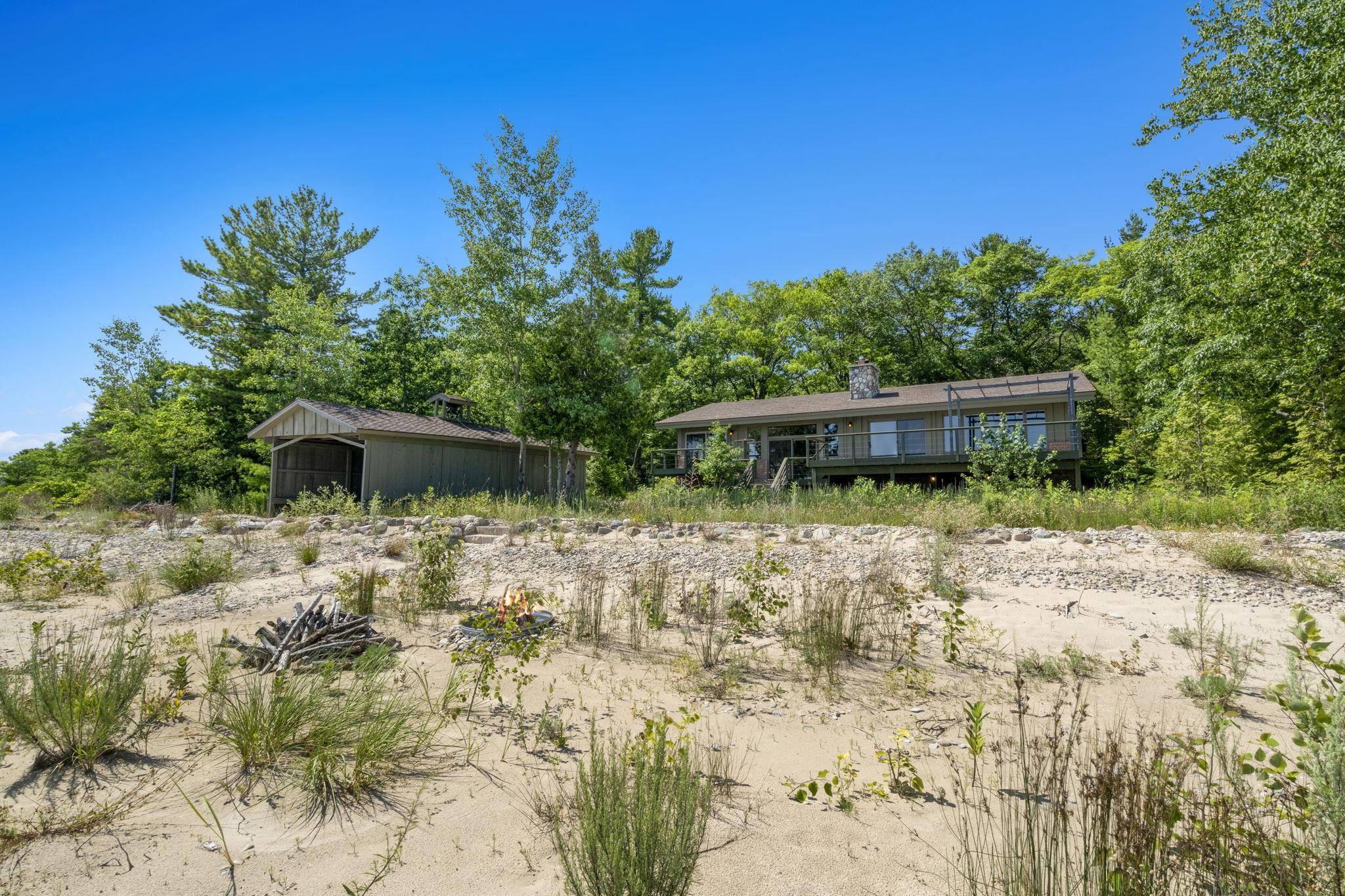 main property photo 58