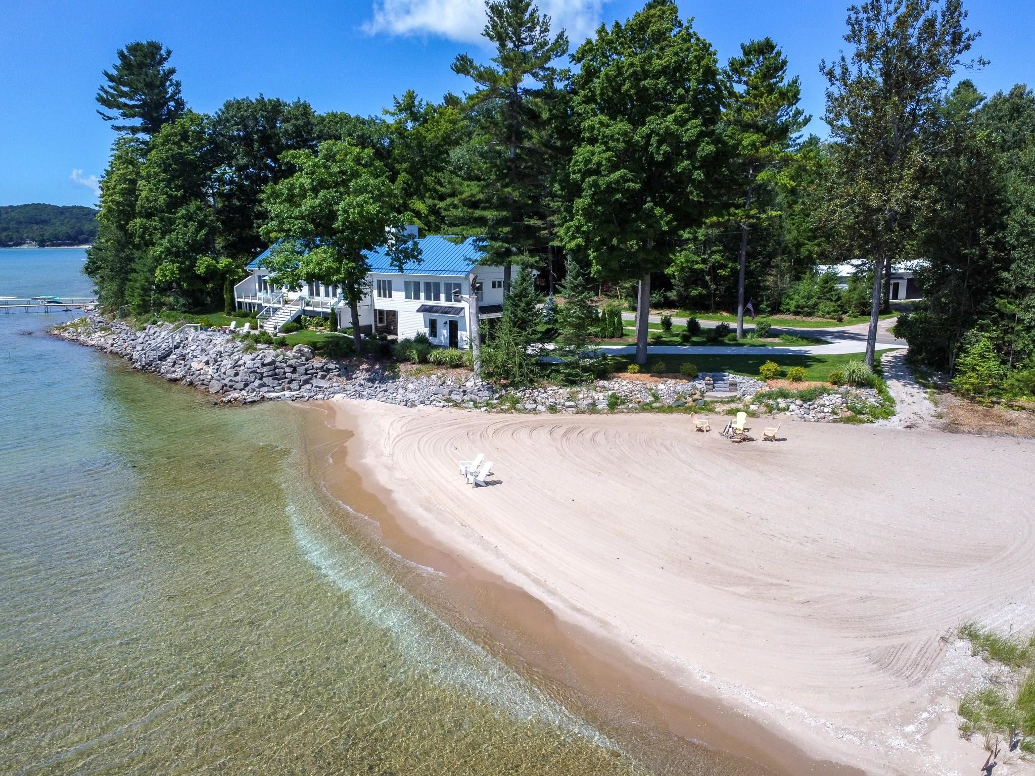 main property photo 78