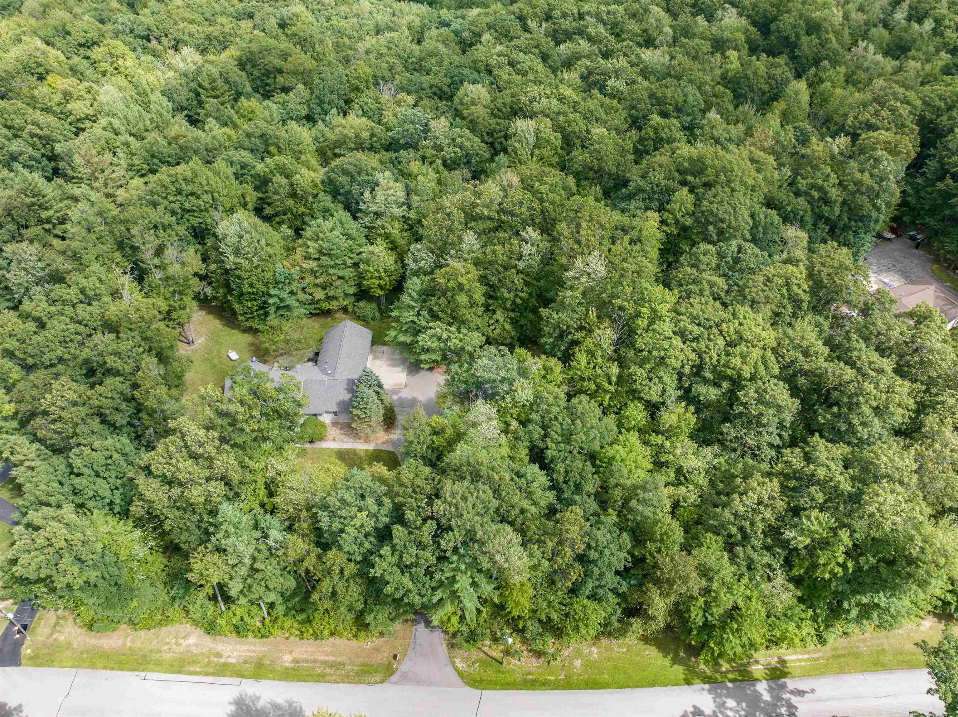 main property photo 47