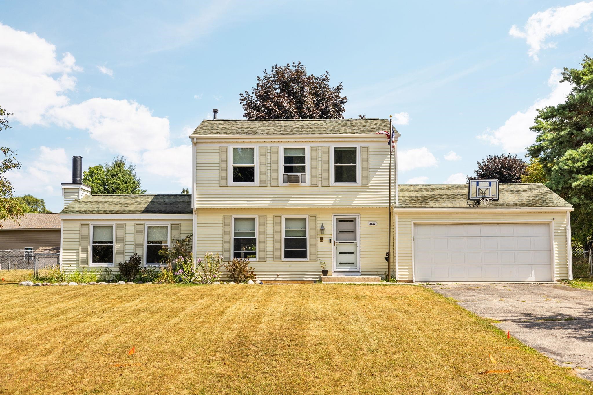 main property photo 0