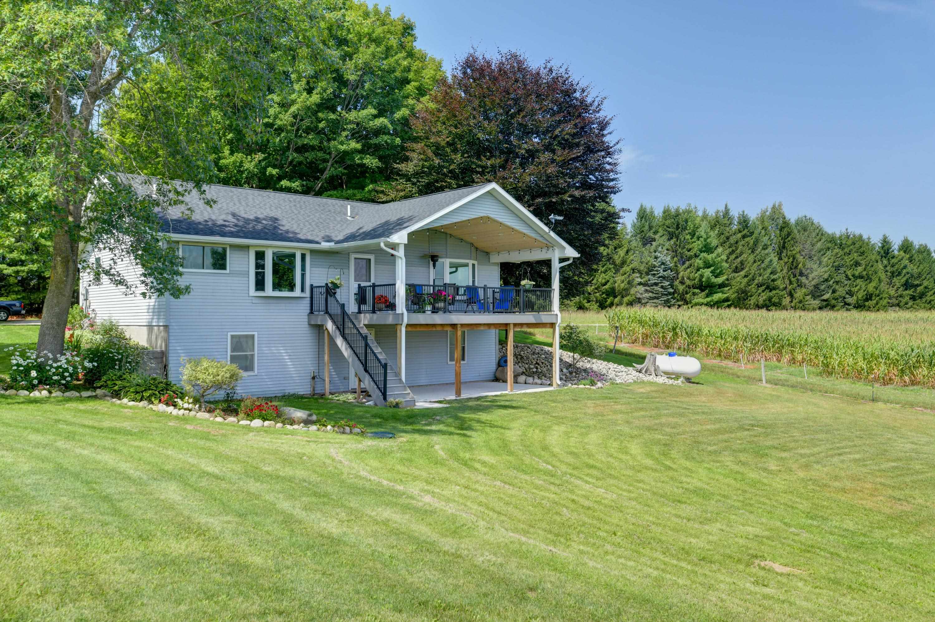 main property photo 54