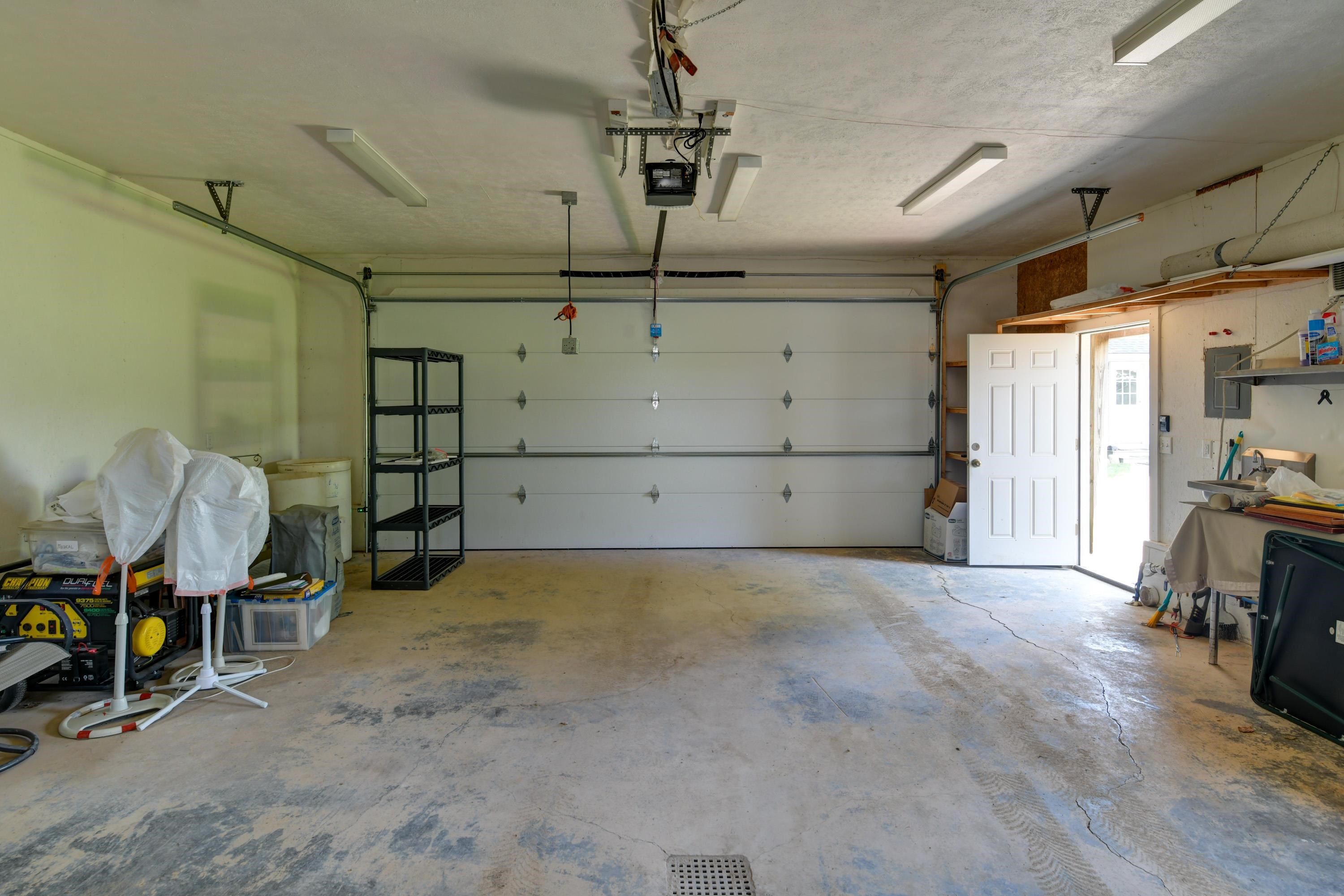 main property photo 58