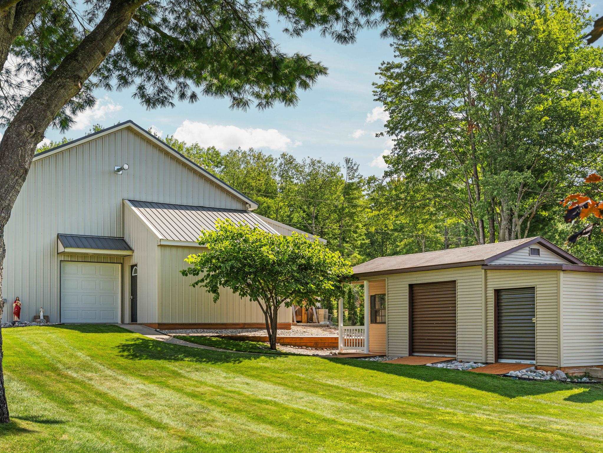 main property photo 43