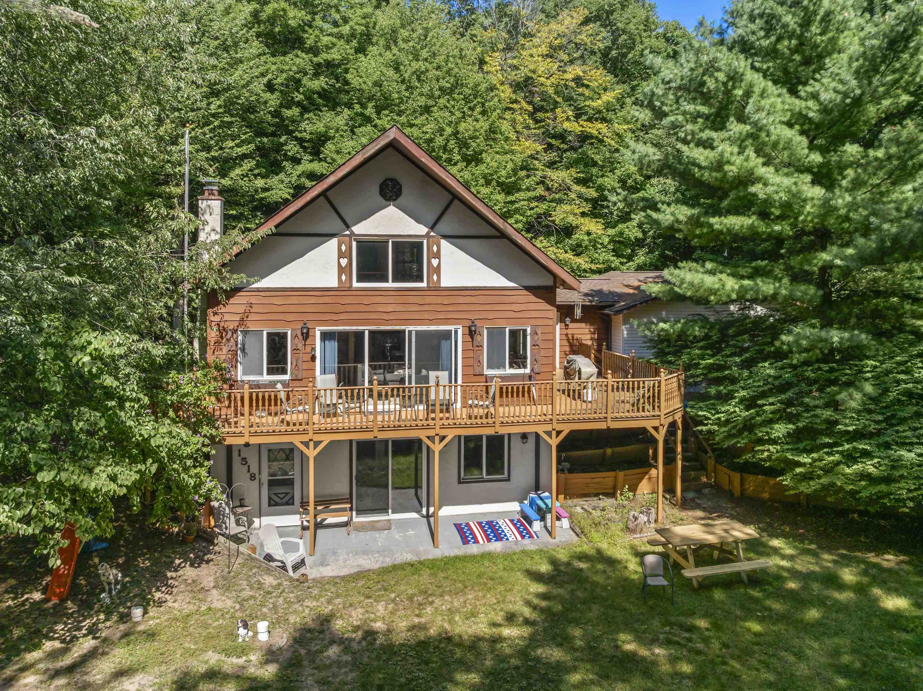 main property photo 0
