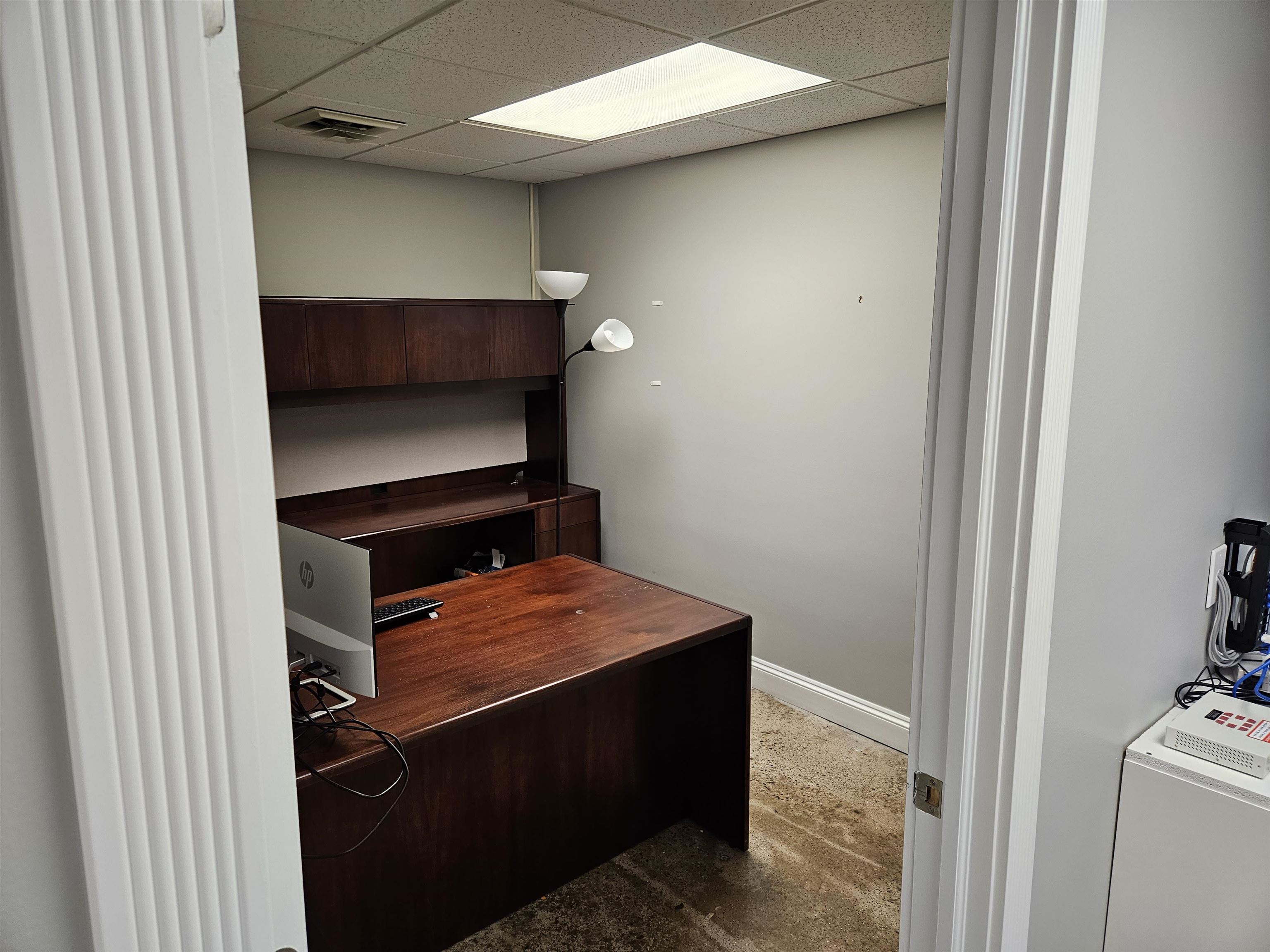 main property photo 7
