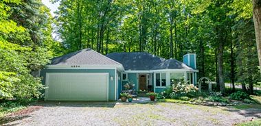 image of property with 3 Bed | 2 Bath | 1,414 Sqft