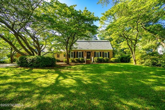 5116 Holly Ln Morehead City, NC 28557