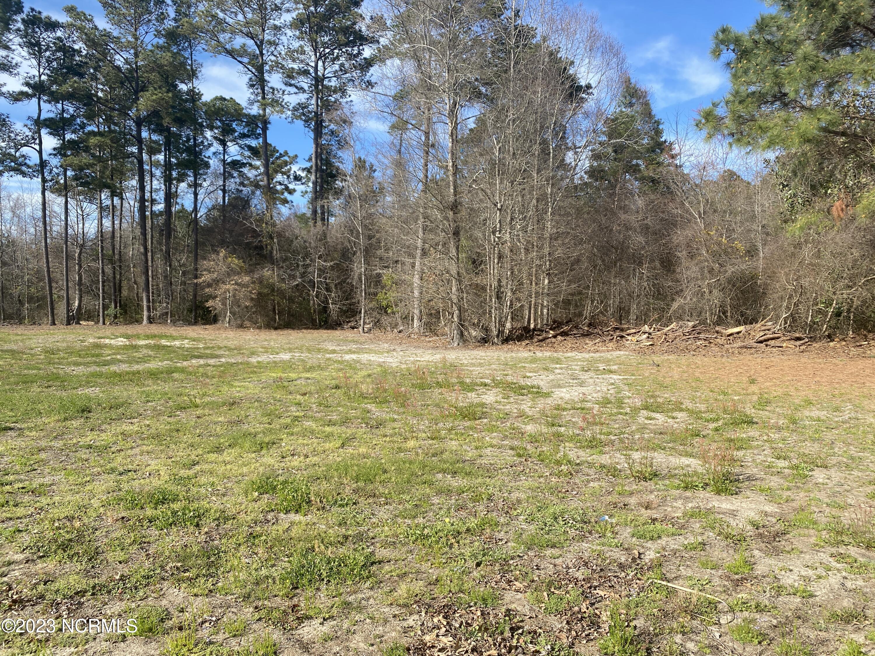 main property photo 7