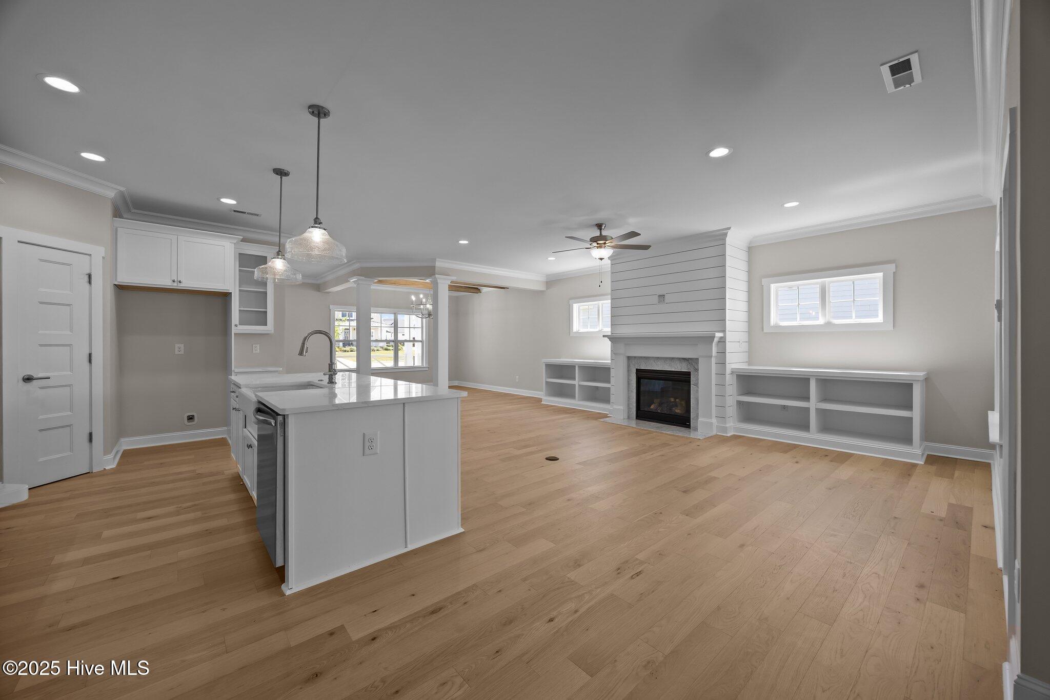 main property photo 59