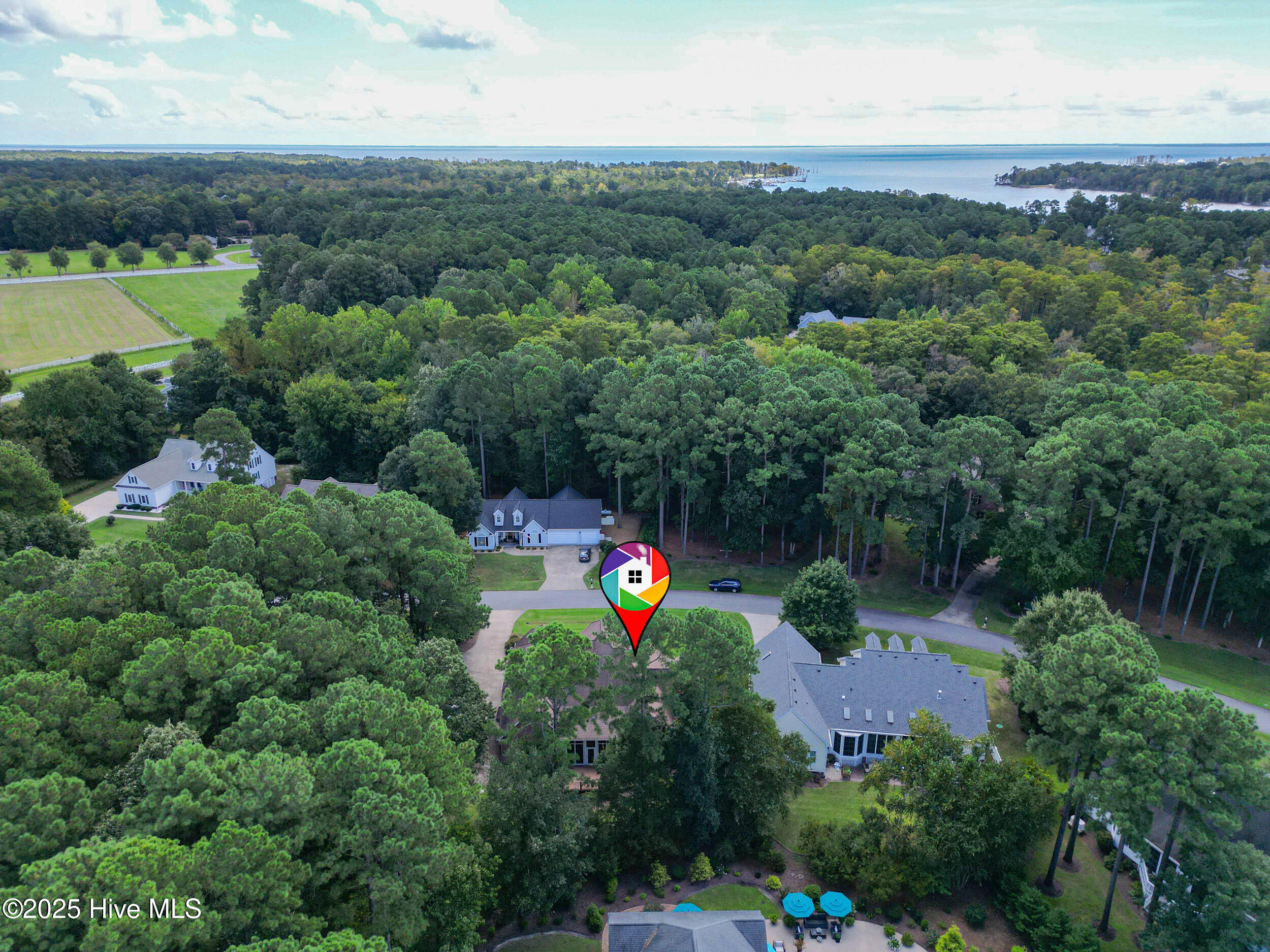 main property photo 48