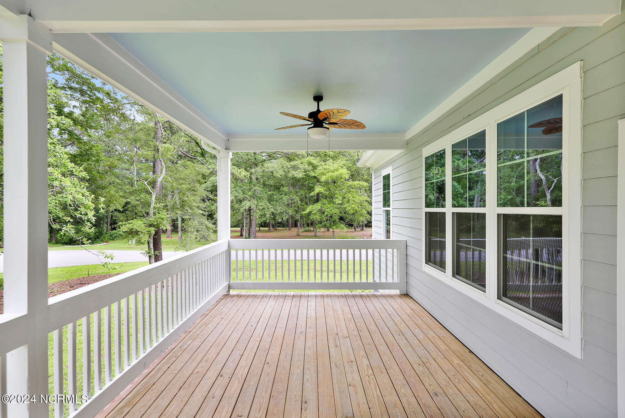 main property photo 39
