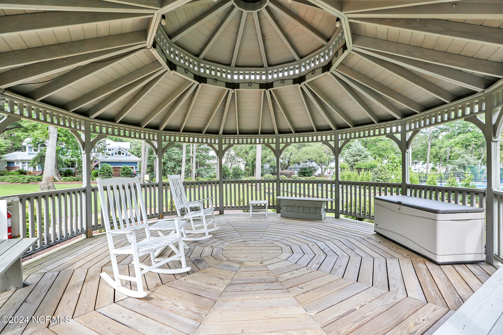 main property photo 60