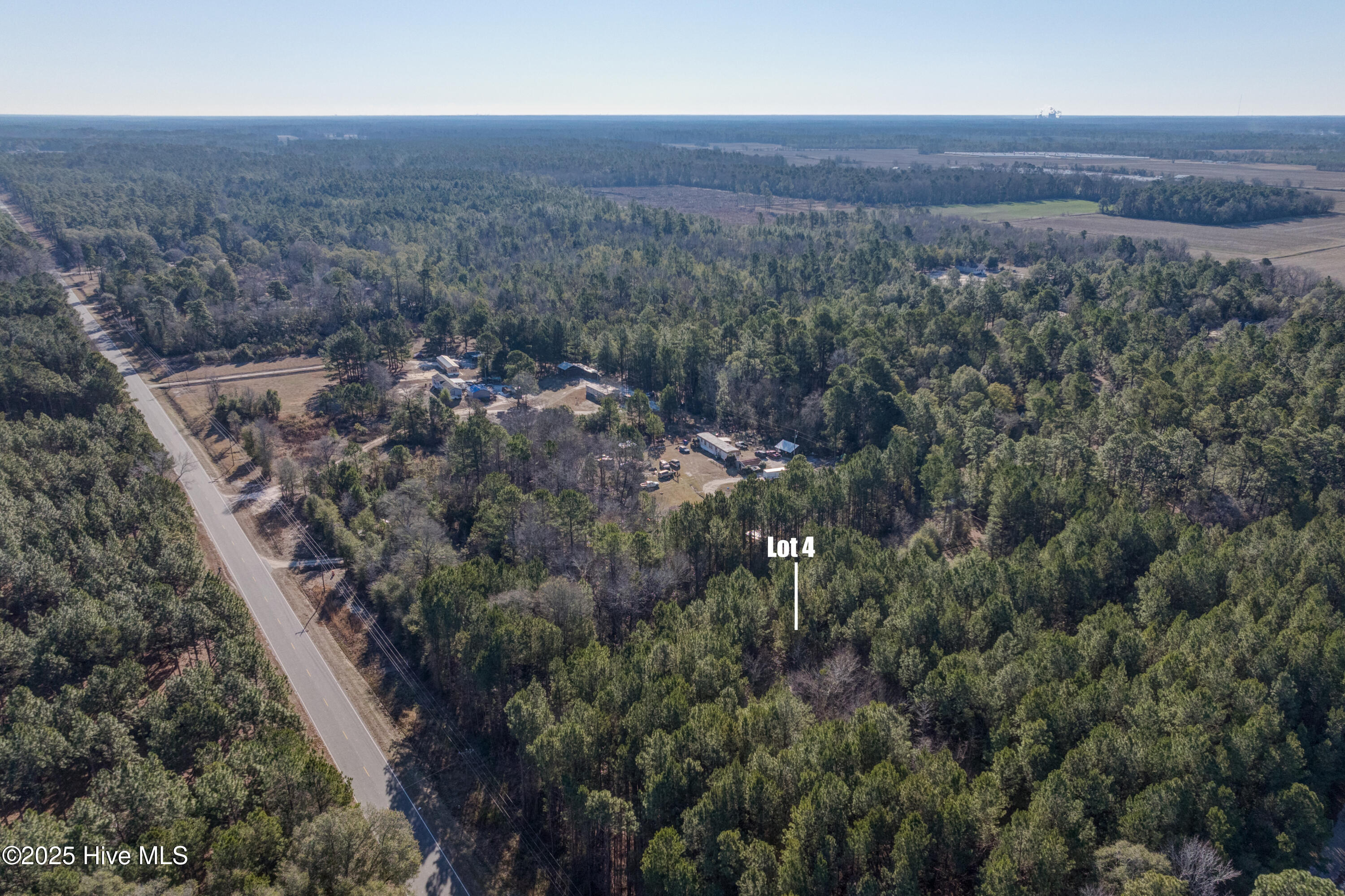 main property photo 23