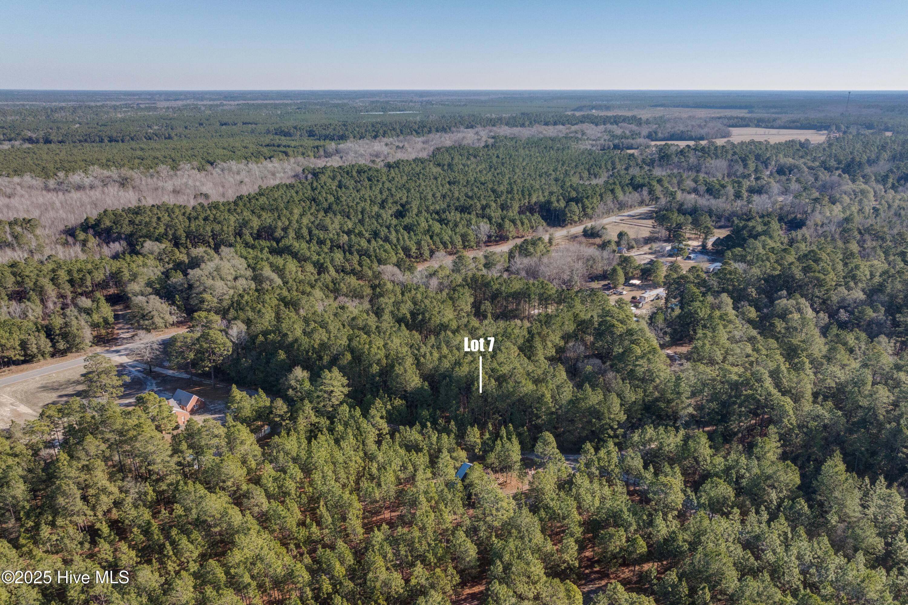 main property photo 33