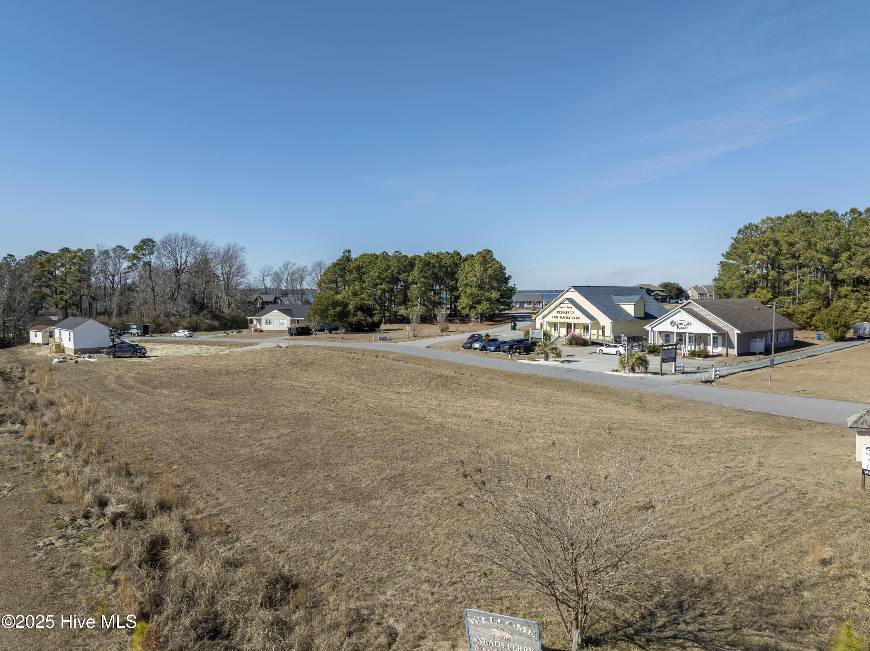 main property photo 12
