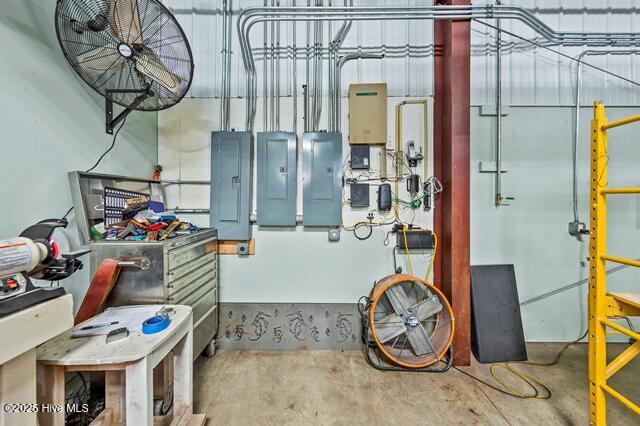main property photo 32