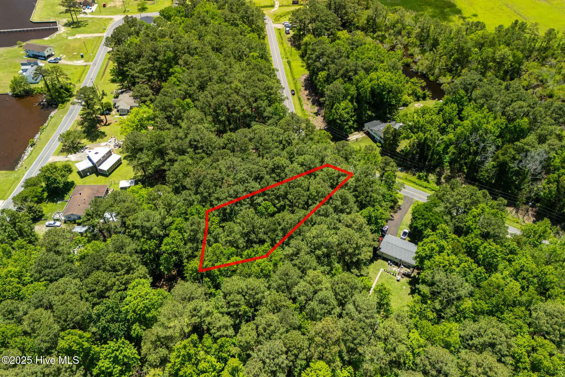 main property photo 11