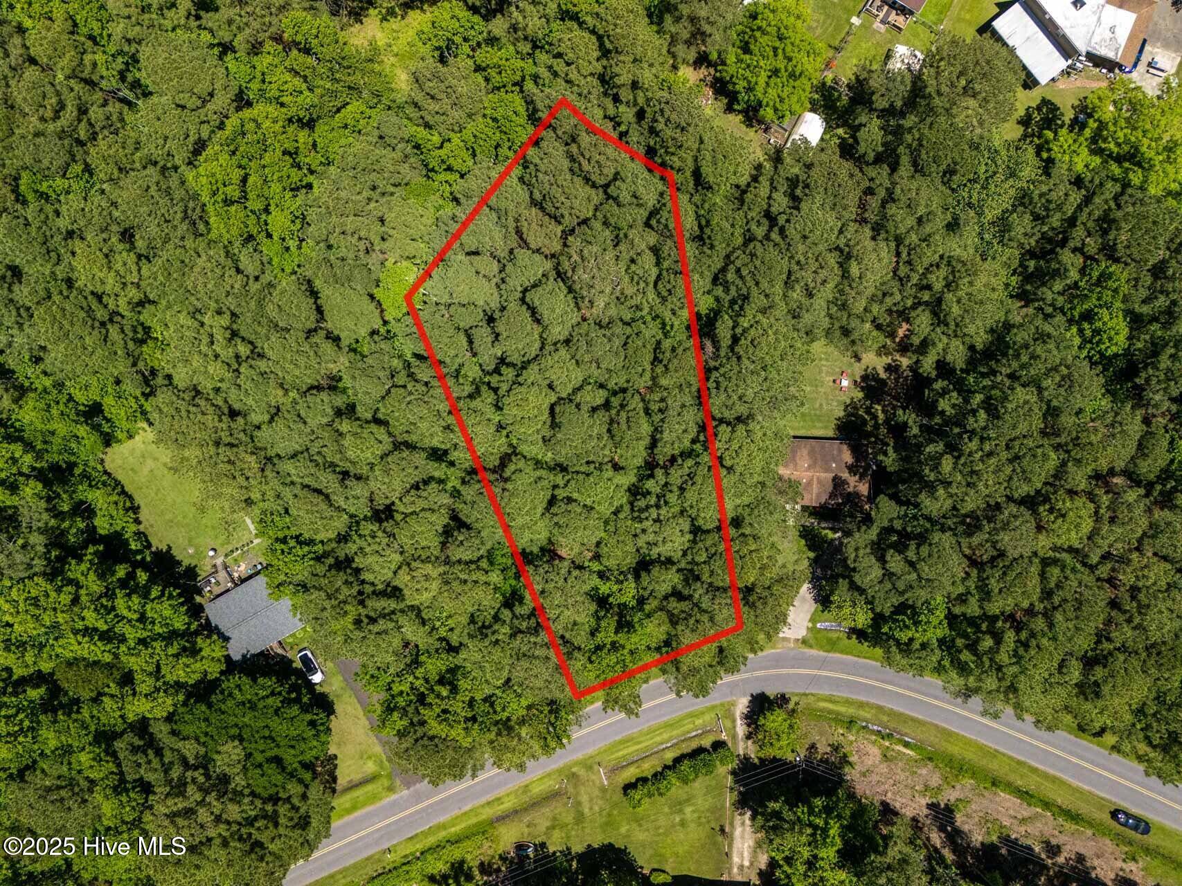 main property photo 13