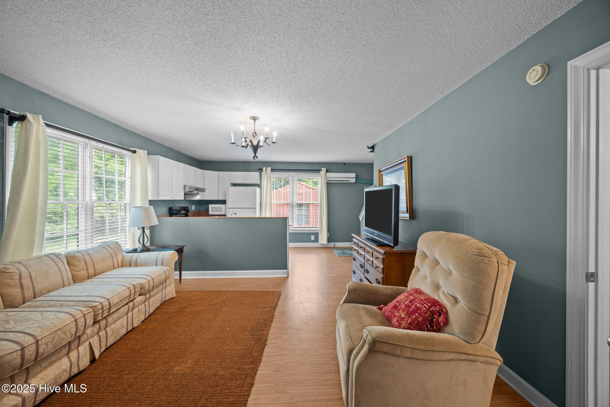 main property photo 78
