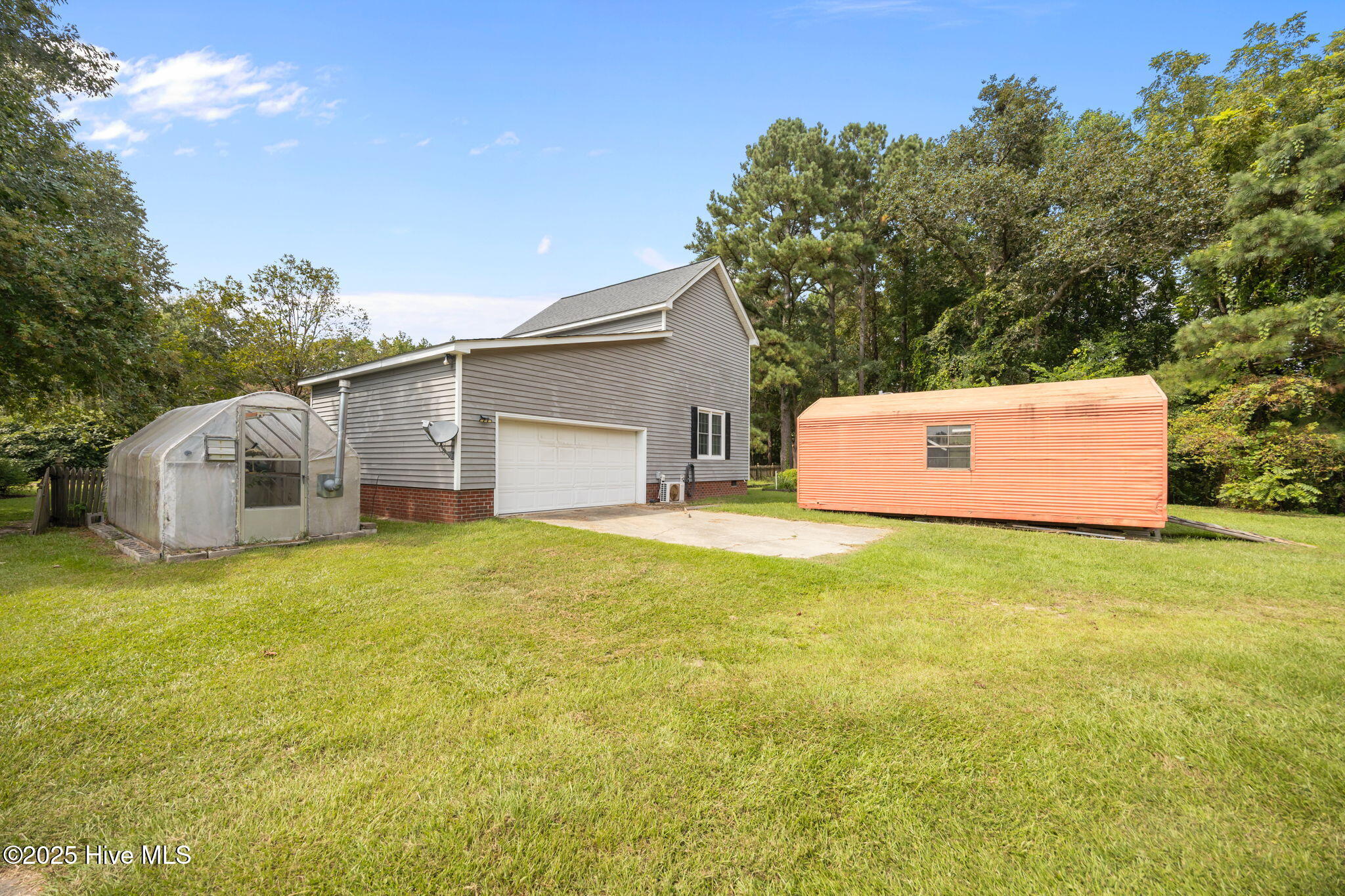 main property photo 91