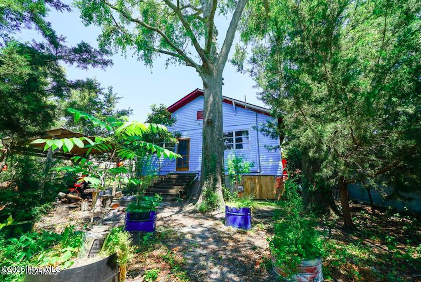 main property photo 31
