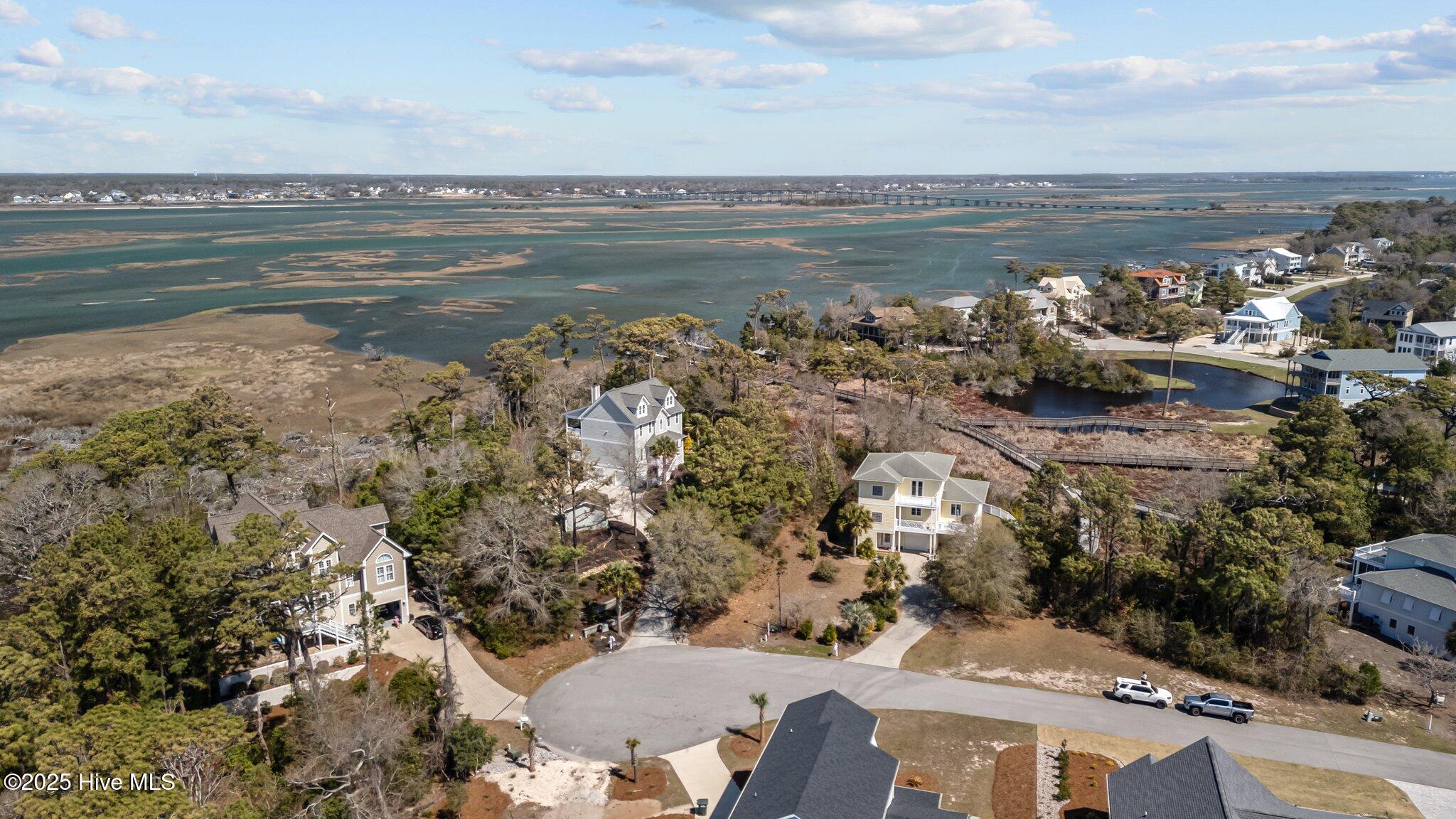 main property photo 32