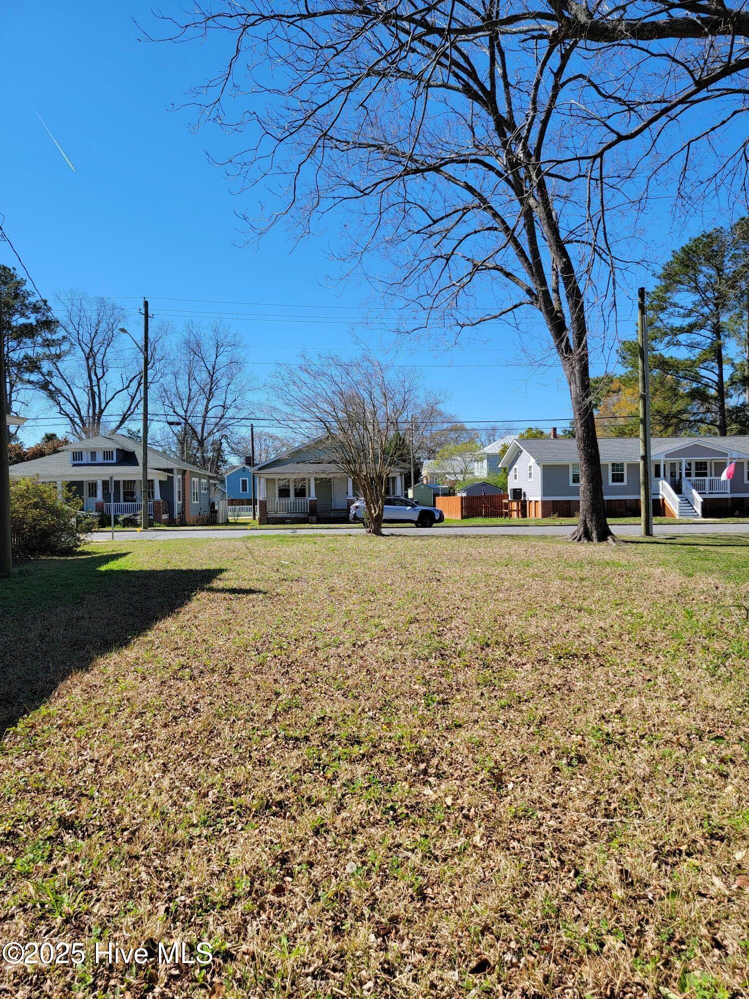 main property photo 4