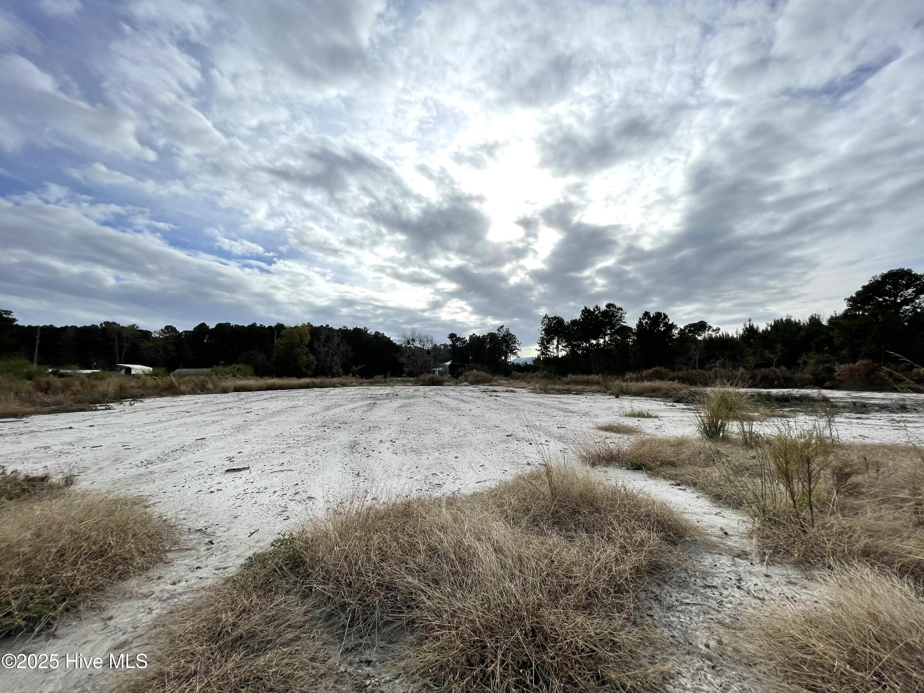 main property photo 20