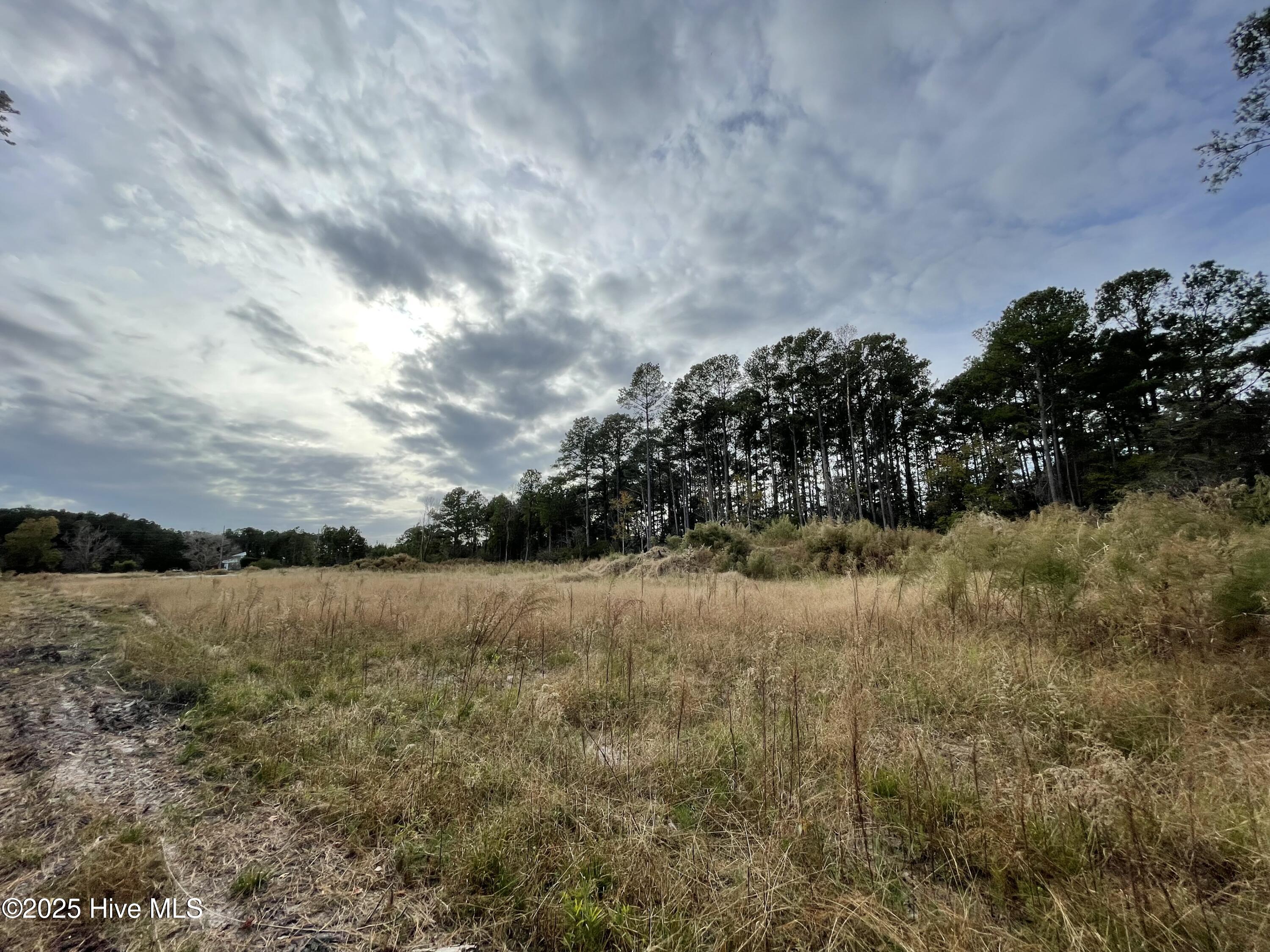 main property photo 26
