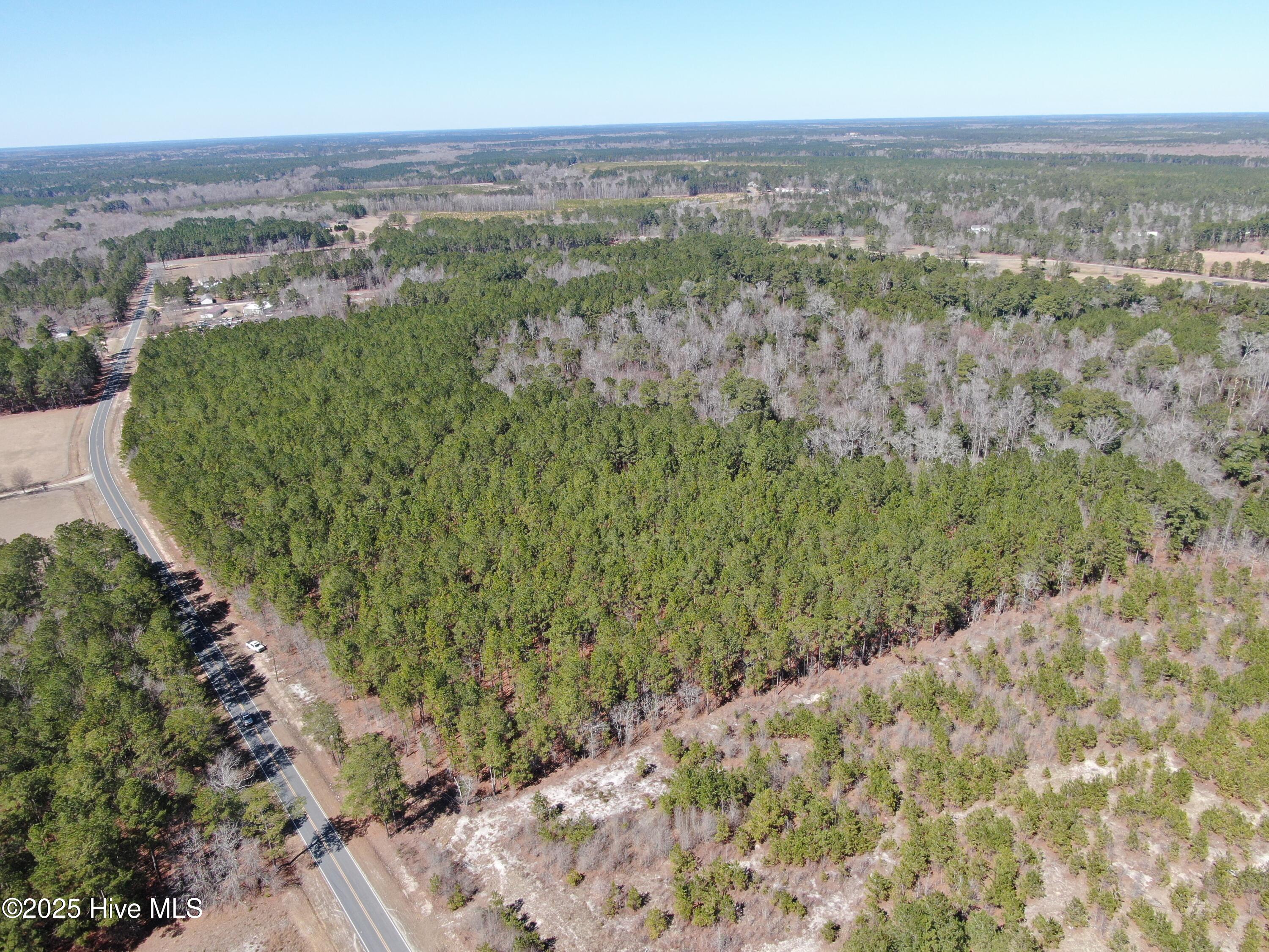 main property photo 10