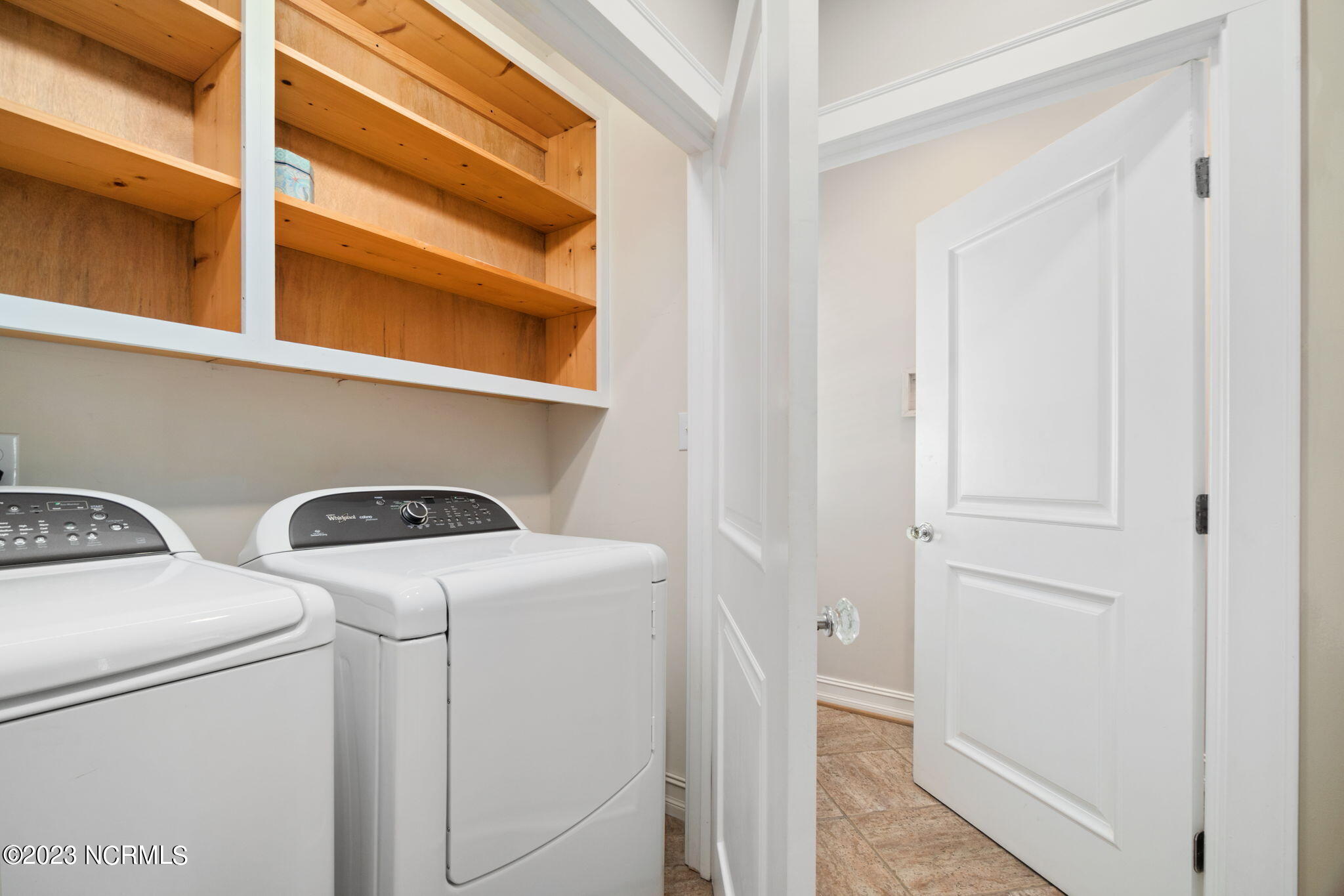 main property photo 60