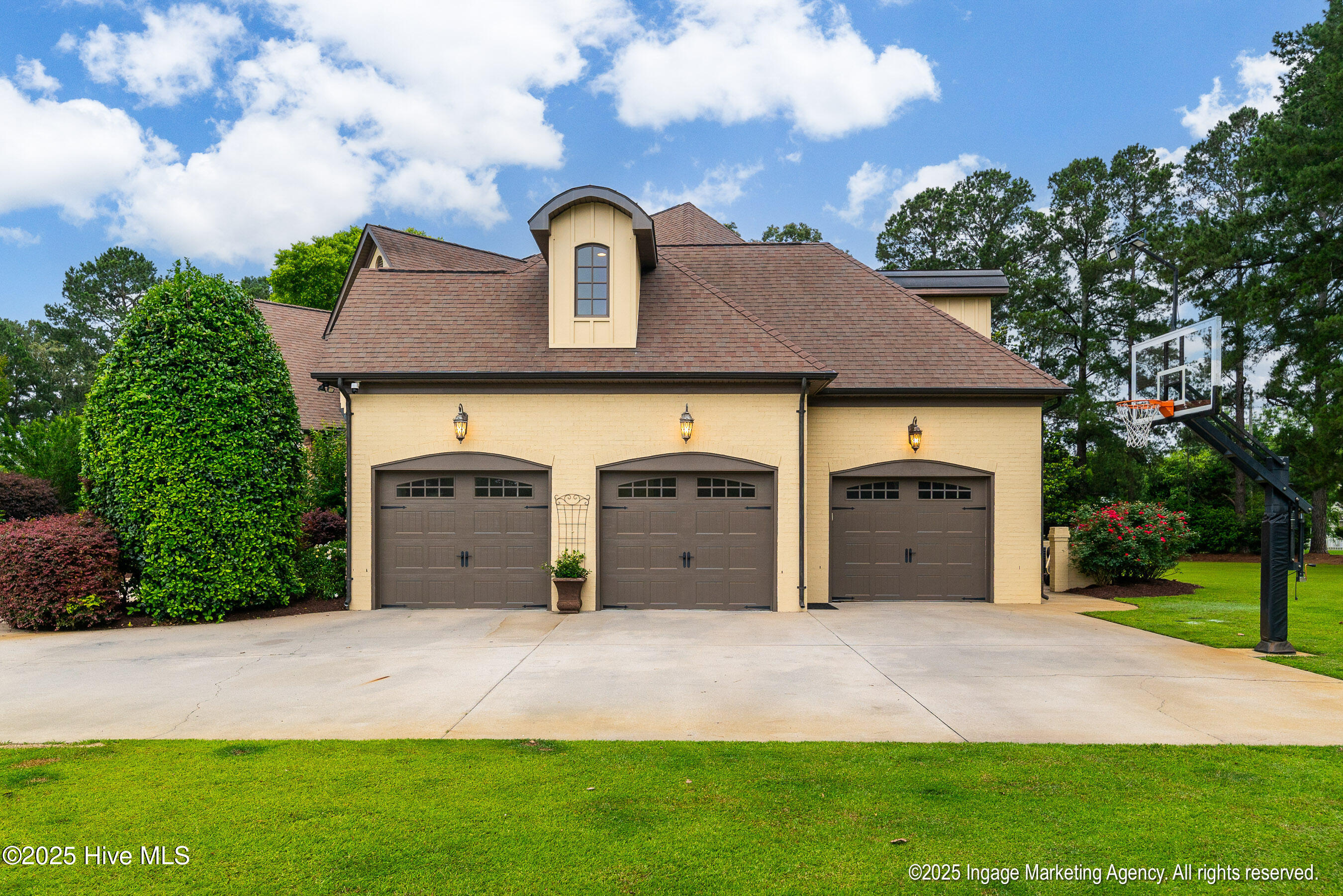 main property photo 69