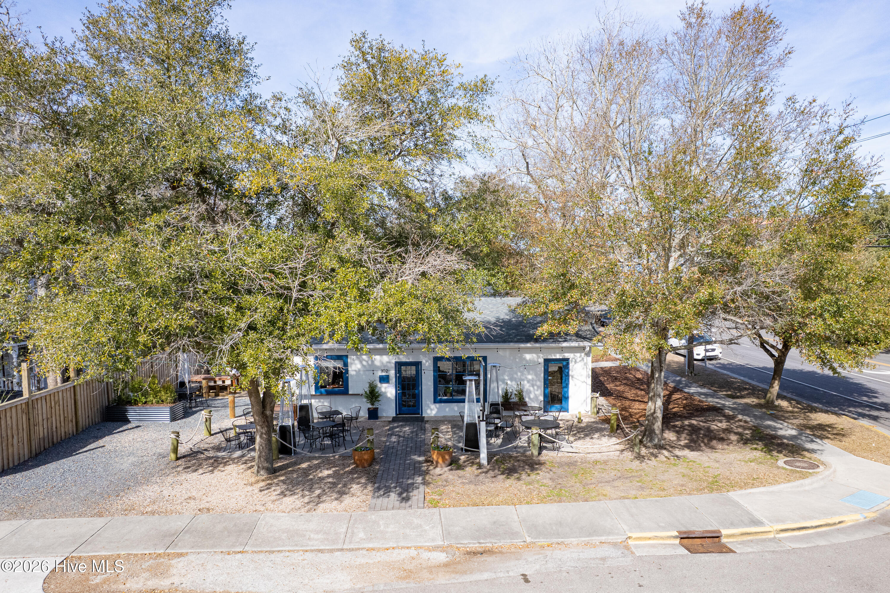 main property photo 49