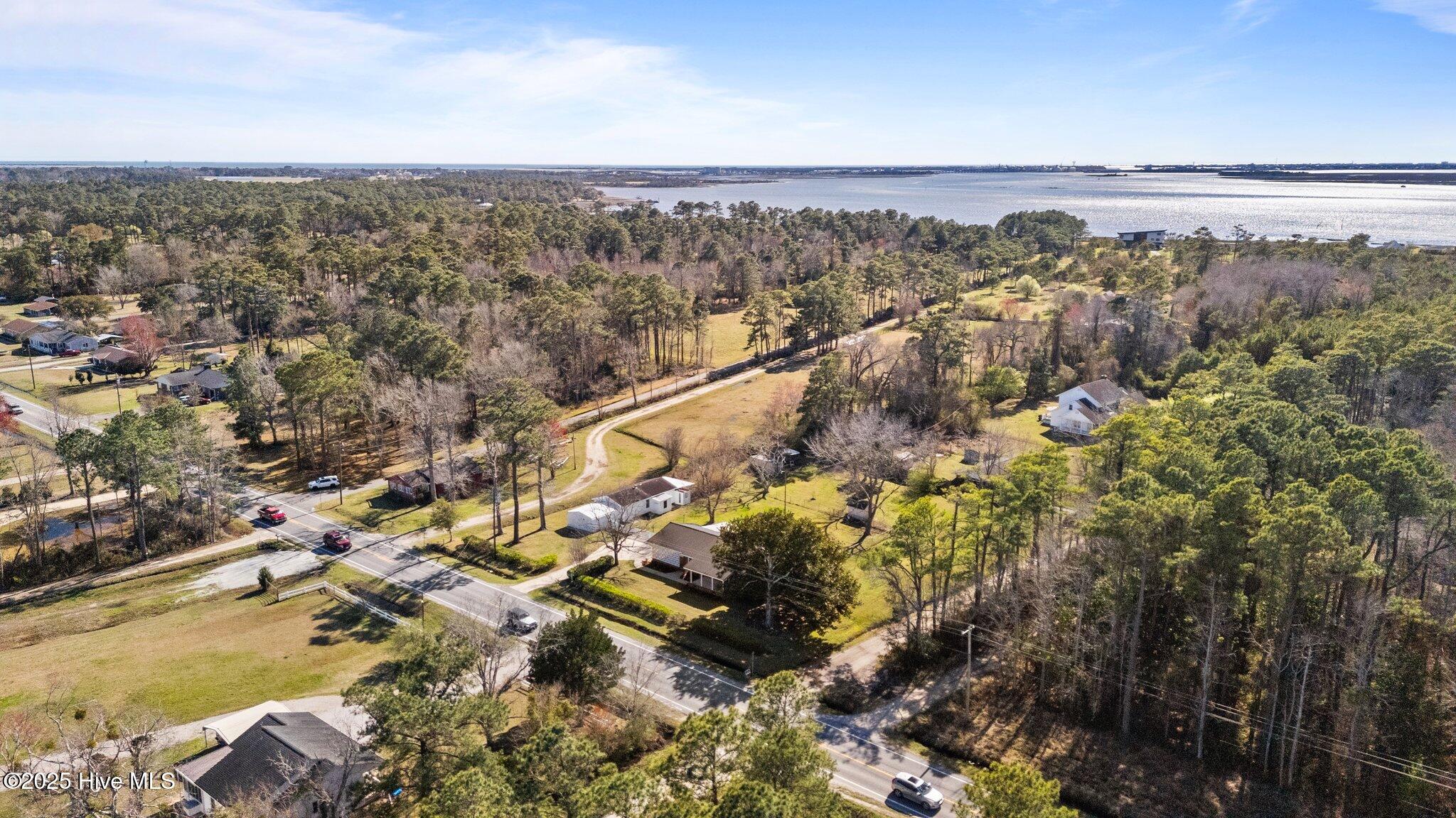 main property photo 41