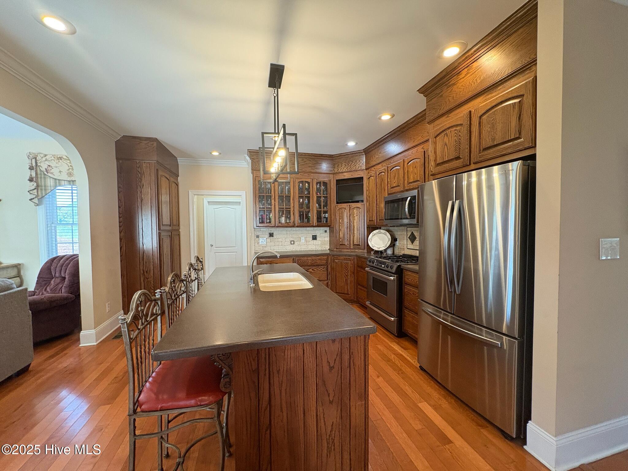 main property photo 20
