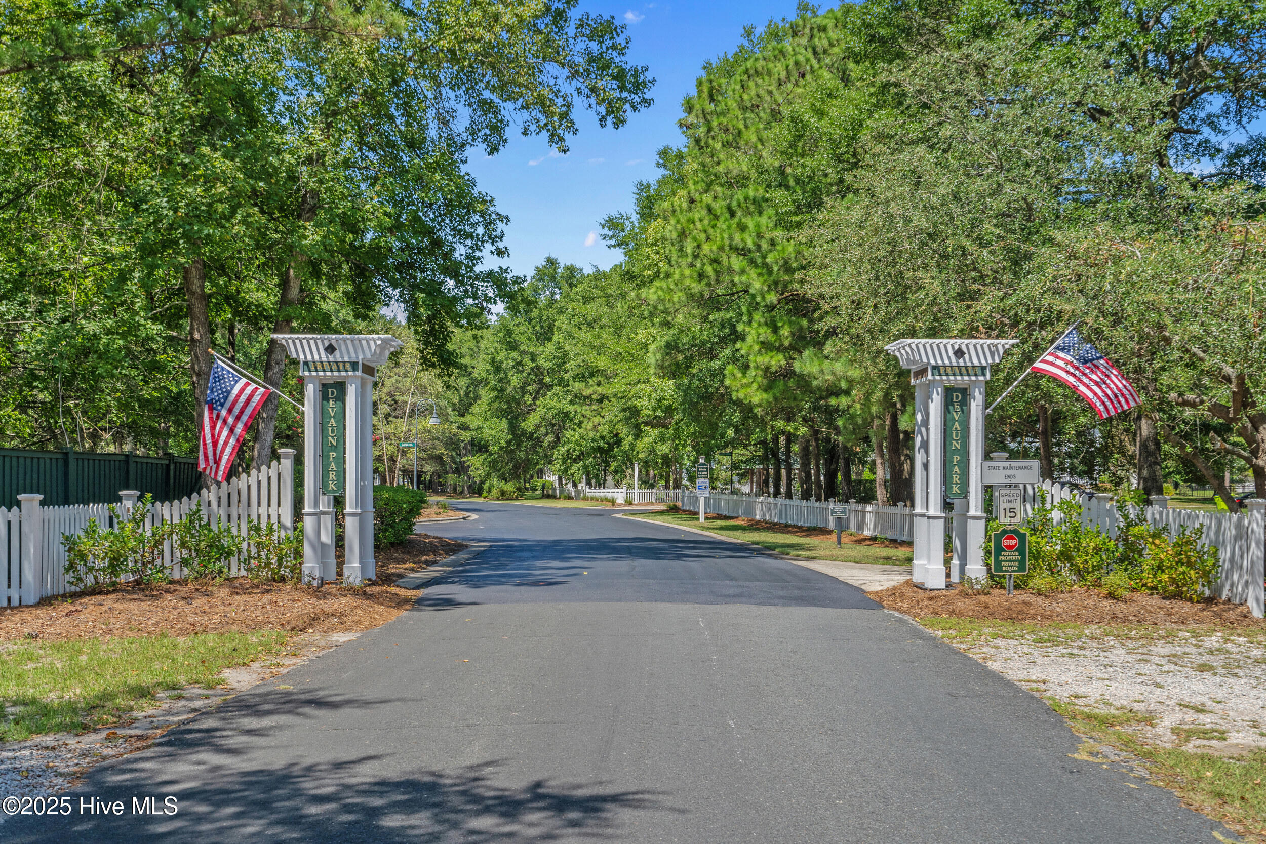 main property photo 14