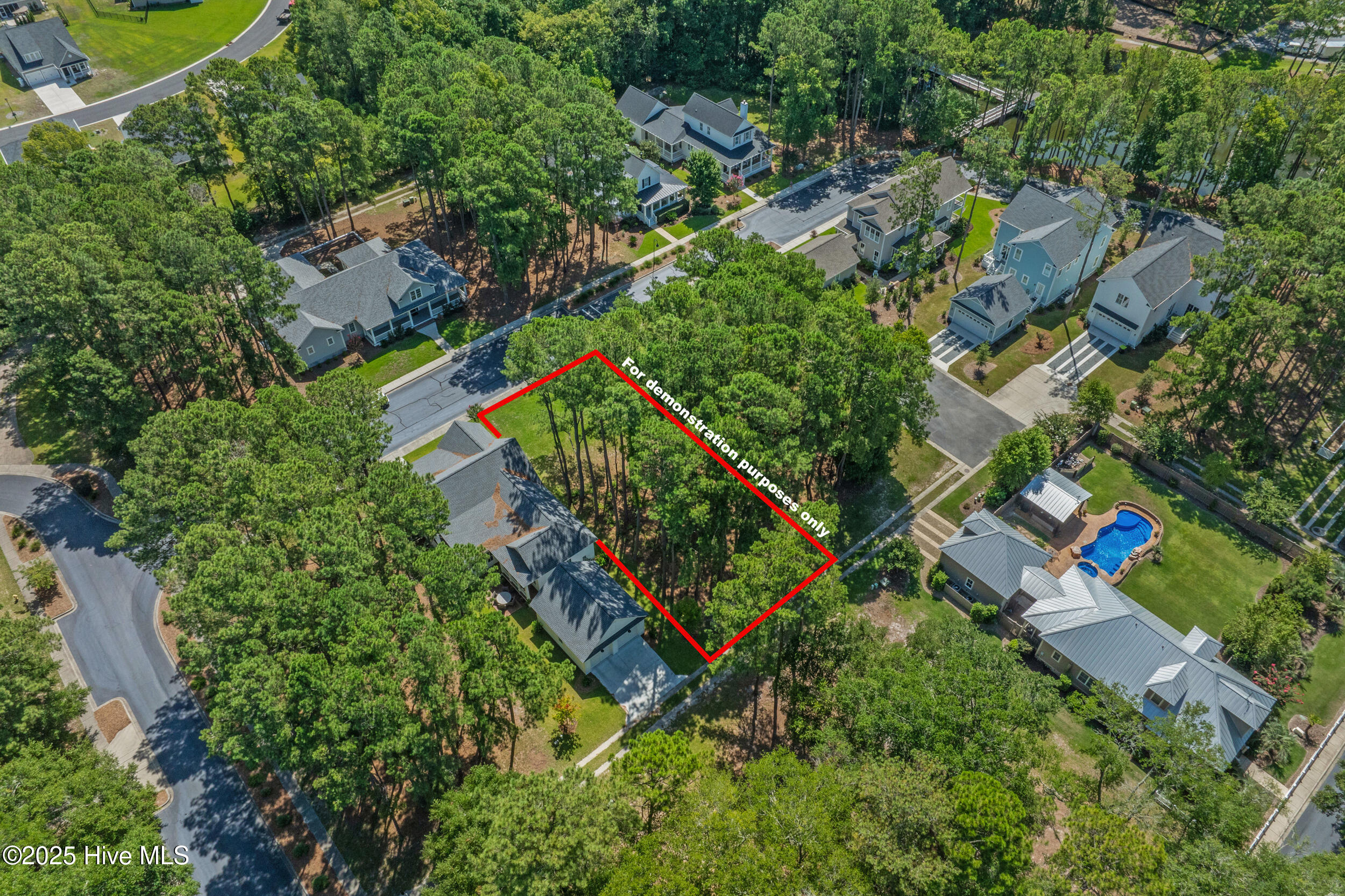 main property photo 5
