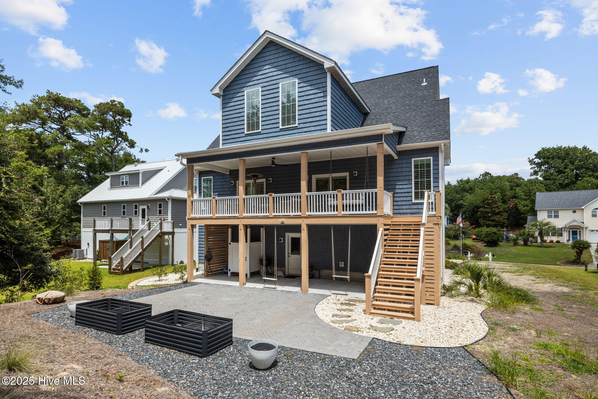 main property photo 46