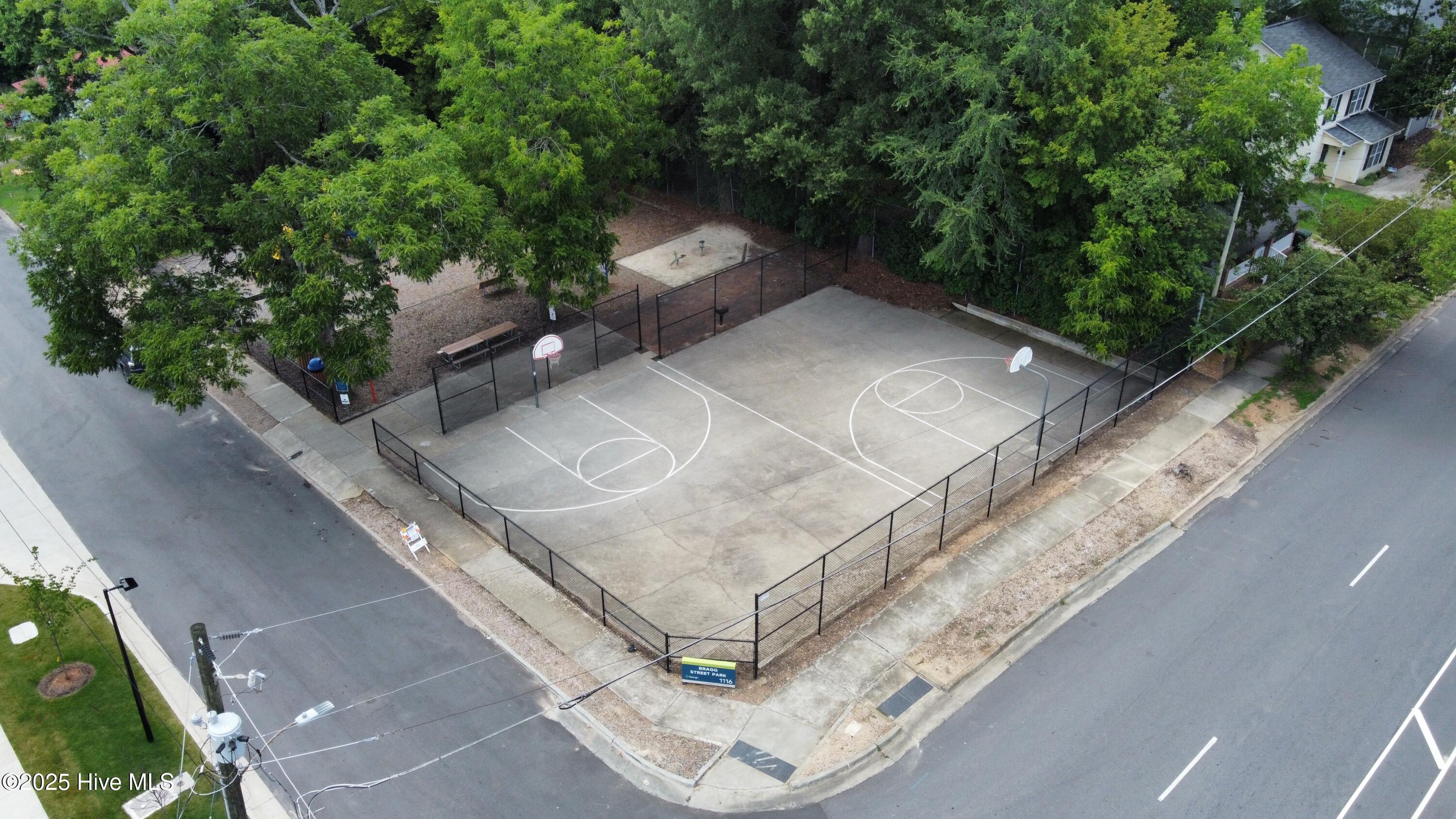 main property photo 46